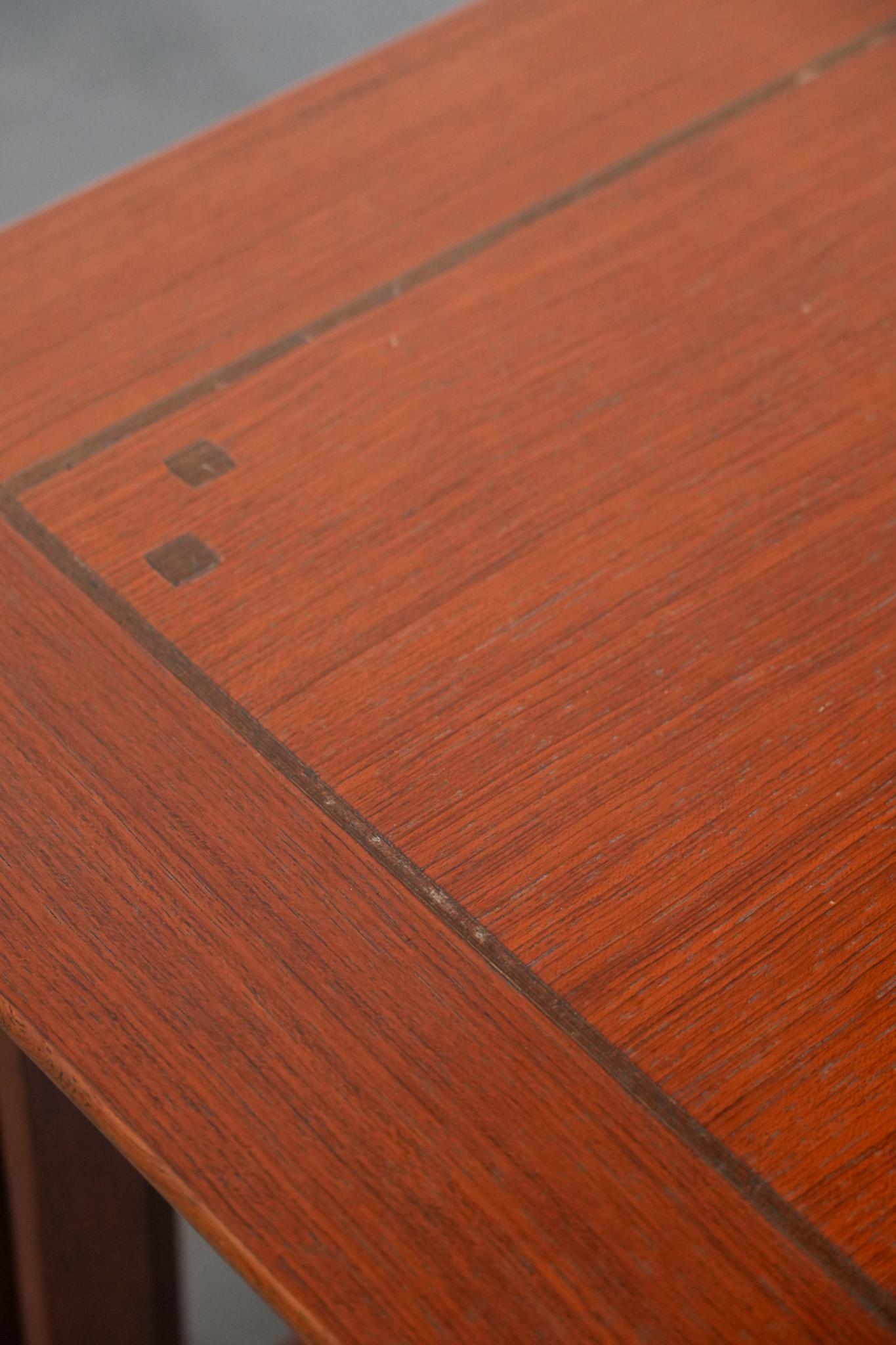 Beautiful square design Art Deco side/coffee table For Sale 5