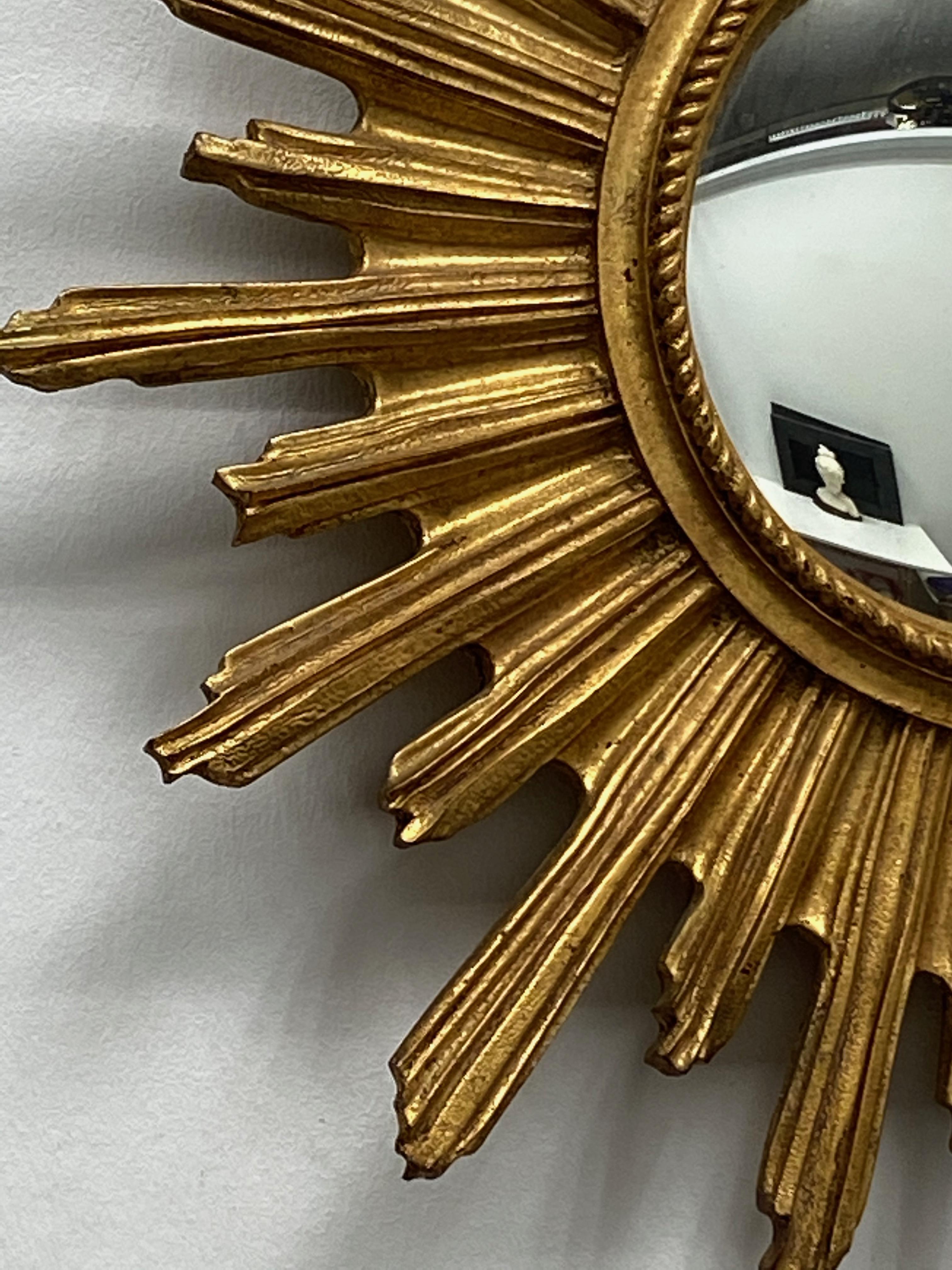 German Beautiful Starburst Sunburst Gilded Convex Mirror, circa 1960s