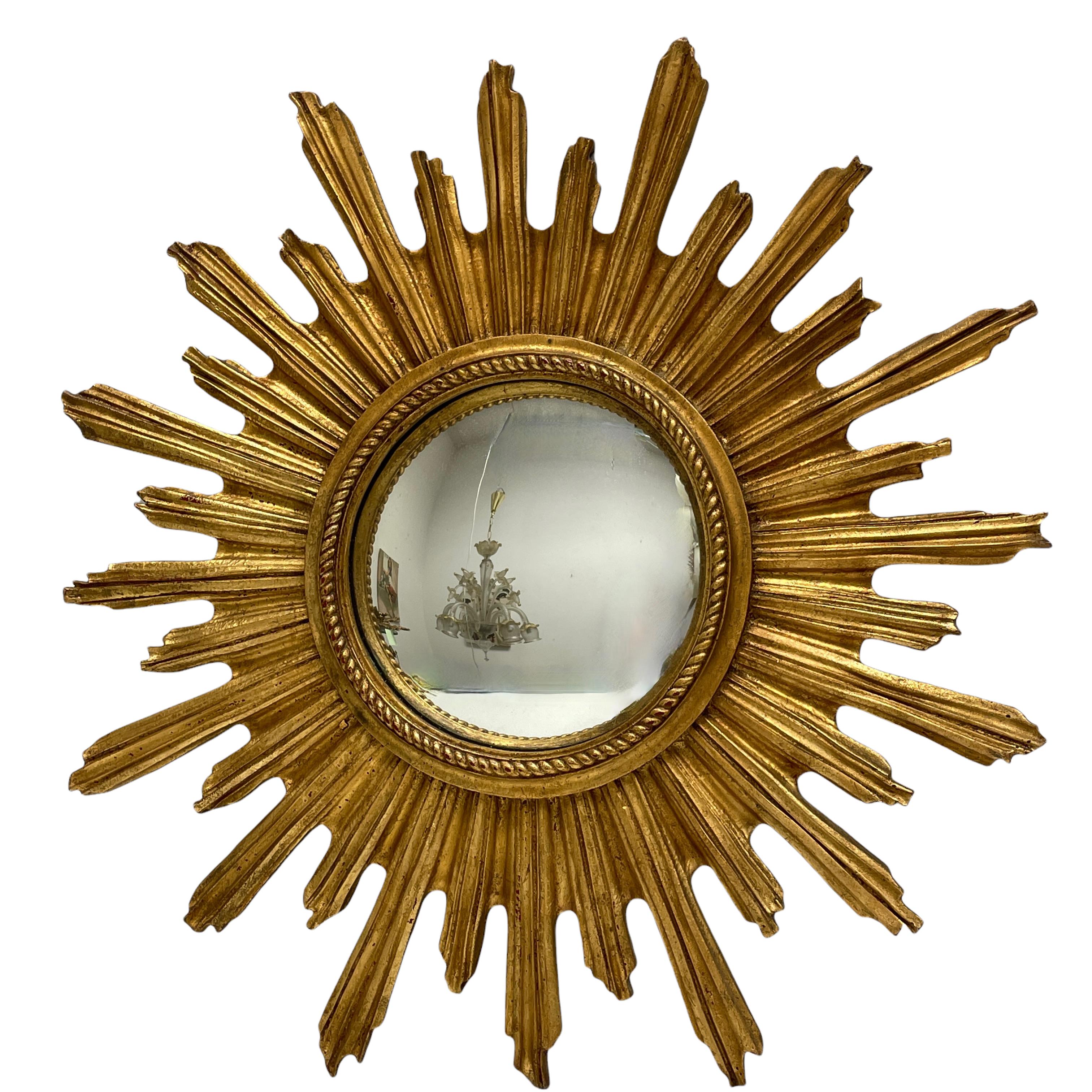 Beautiful Starburst Sunburst Gilded Convex Mirror, Italy, circa 1960s 1