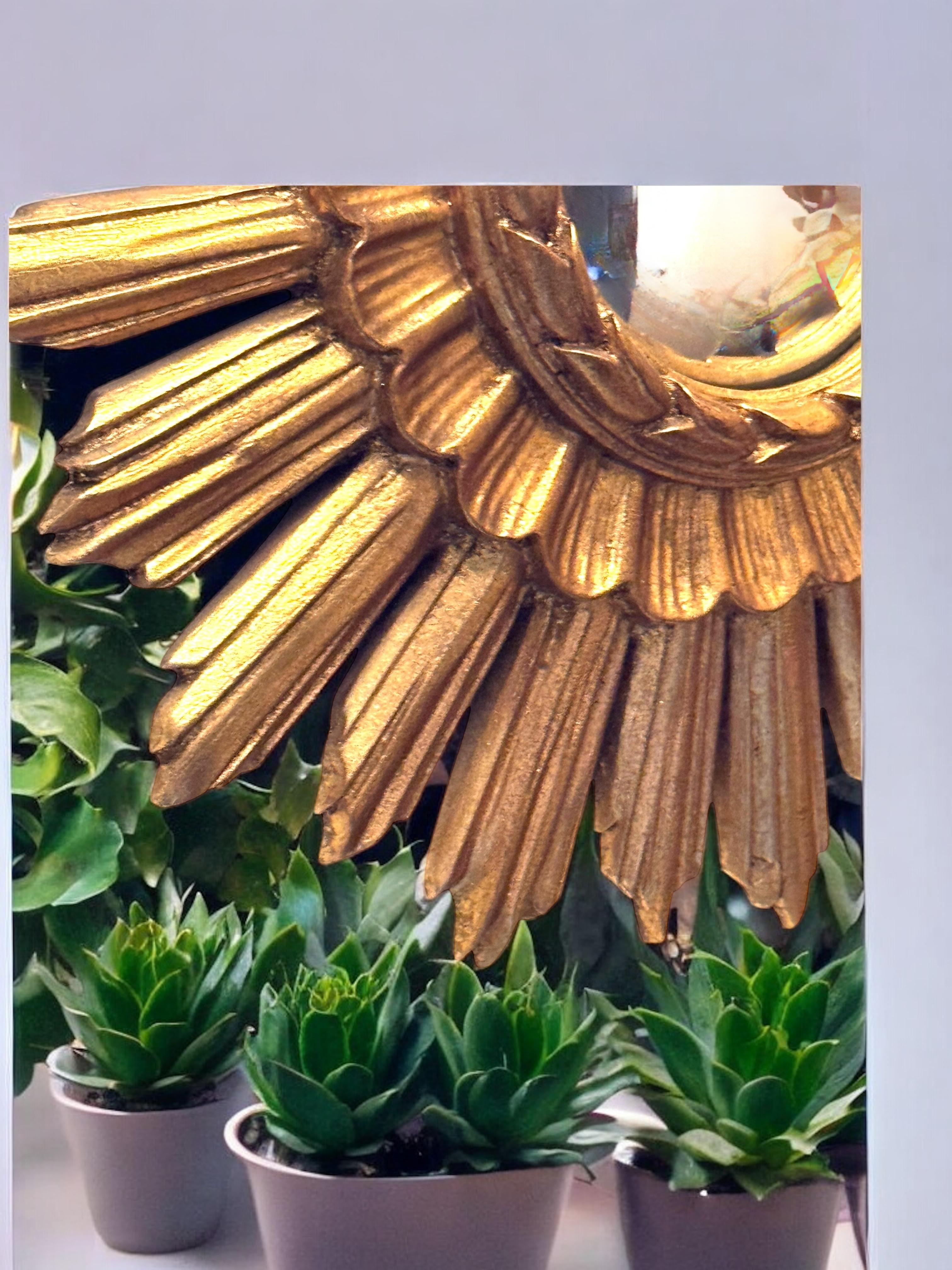 Beautiful Starburst Sunburst Gilded Resin Convex Mirror Belgium, circa 1960s For Sale 9