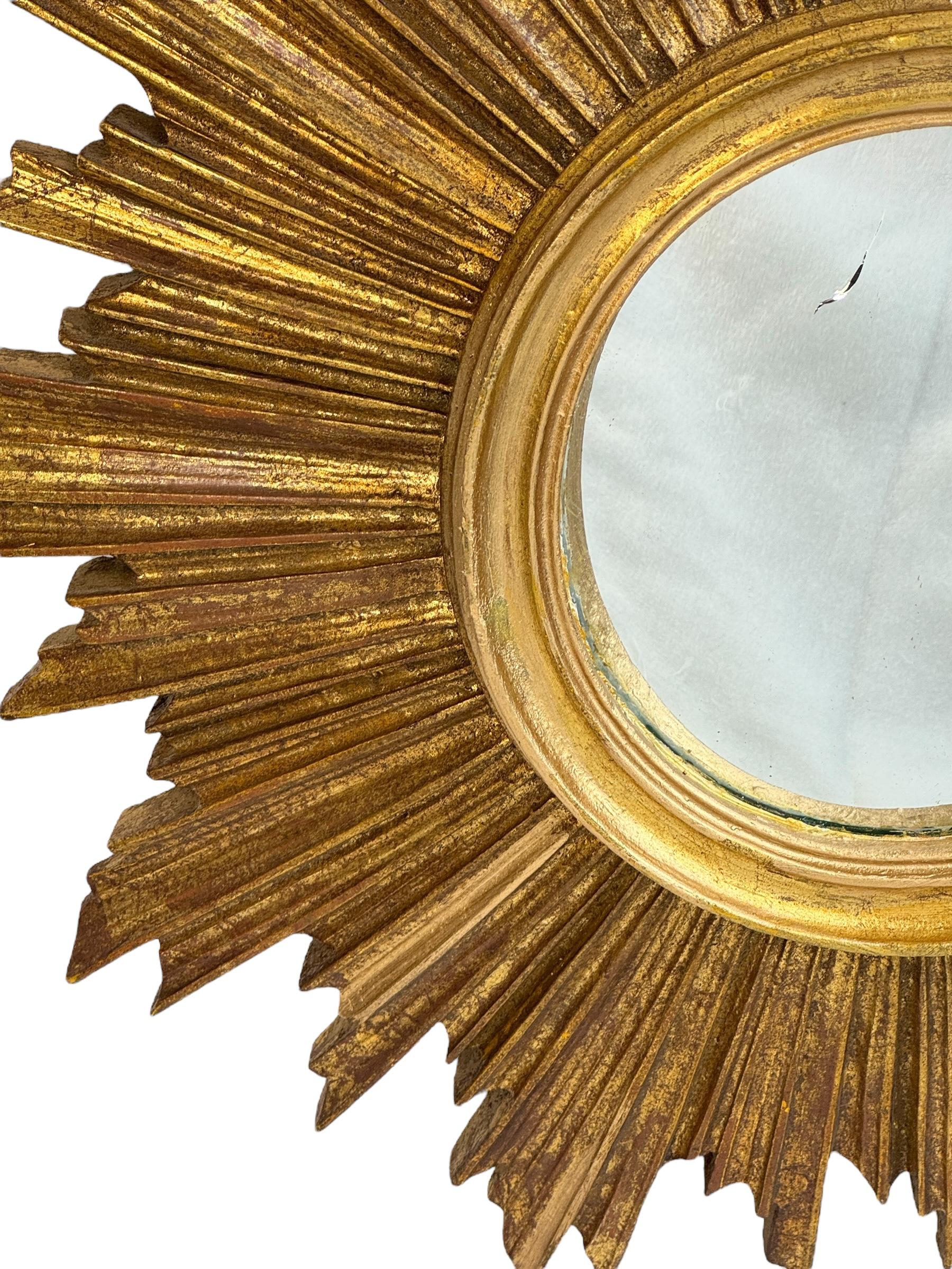 Beautiful Starburst Sunburst Gilded Resin Convex Mirror Belgium, circa 1970s For Sale 3