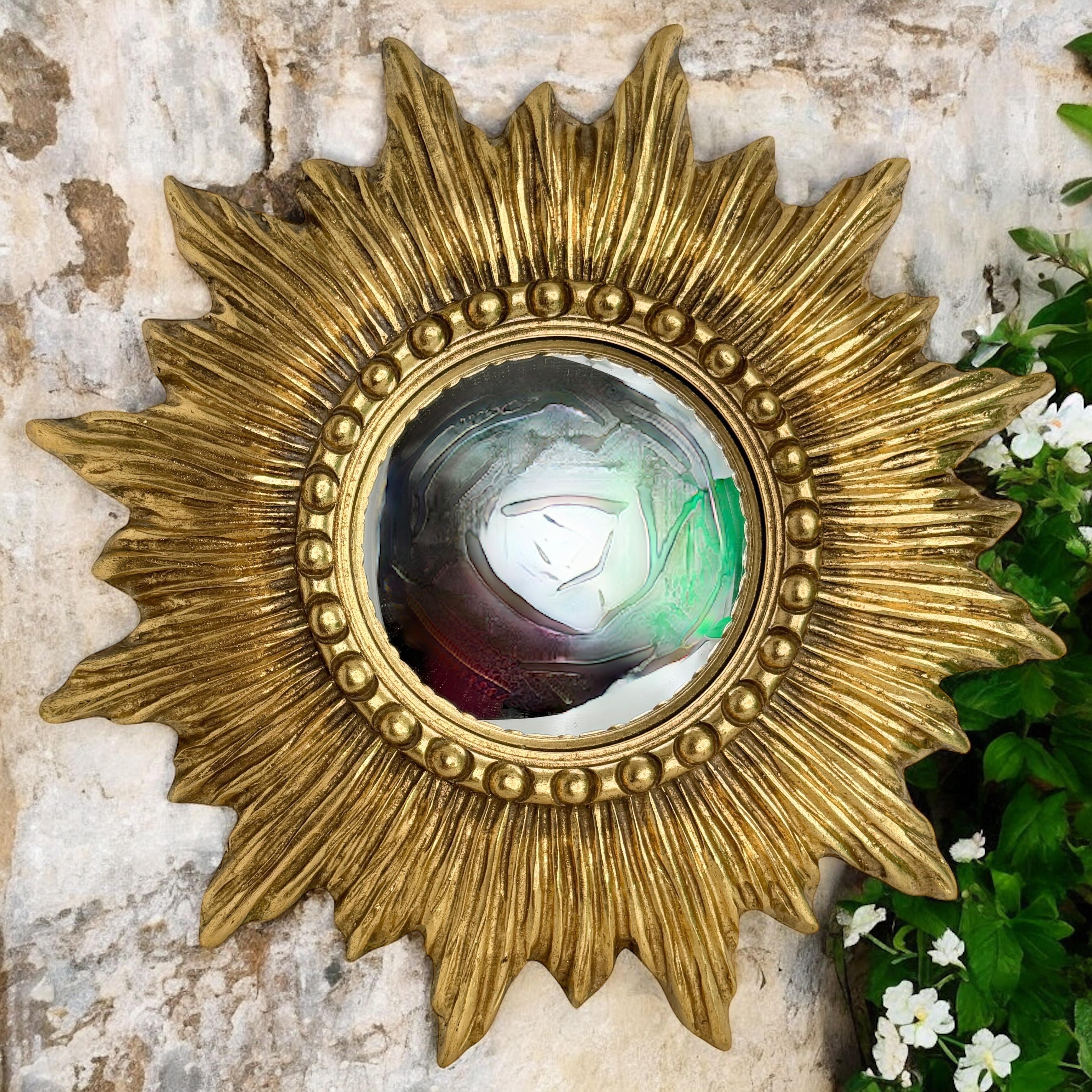 Beautiful Starburst Sunburst Gilded Resin Convex Mirror Belgium, circa 1970s For Sale 4