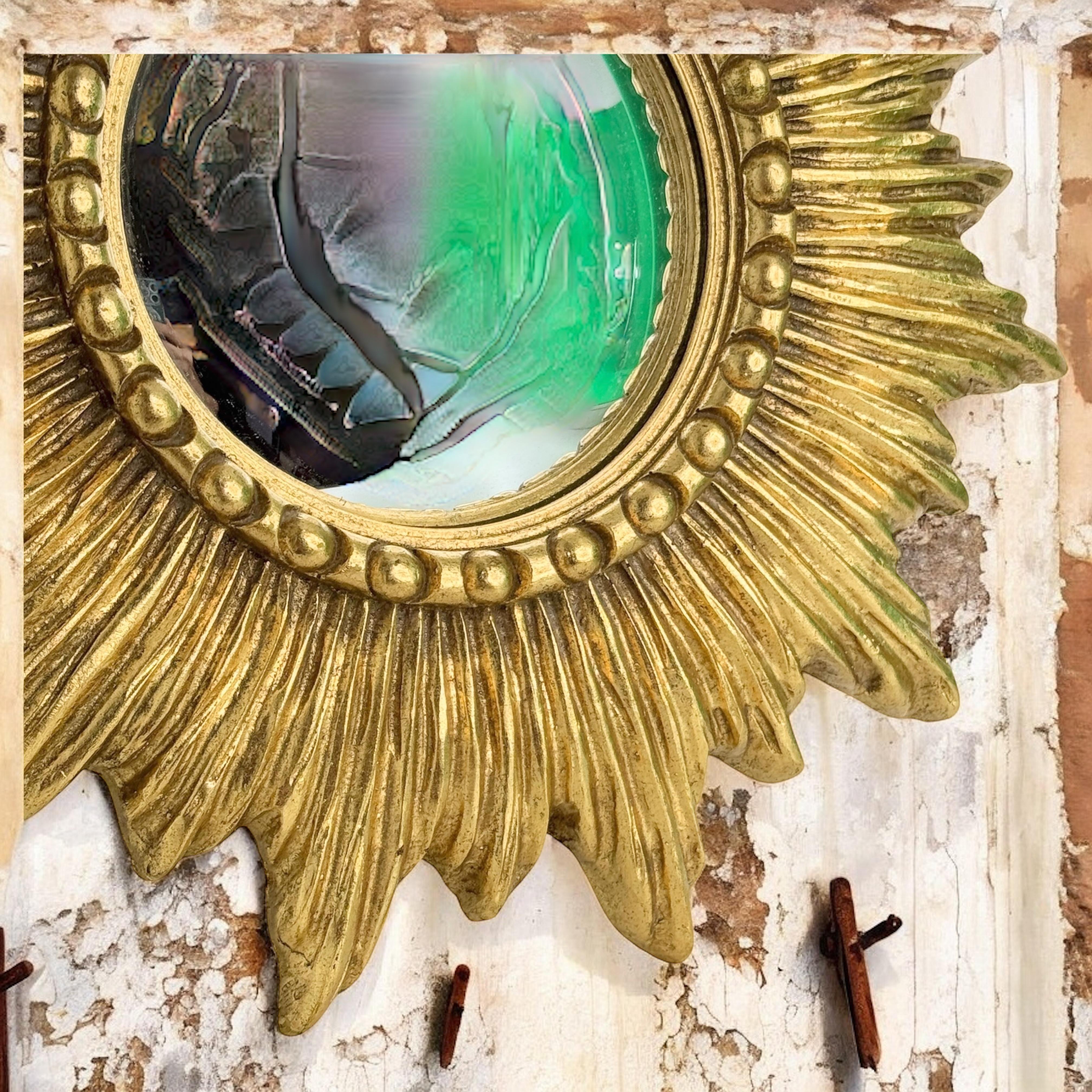 Beautiful Starburst Sunburst Gilded Resin Convex Mirror Belgium, circa 1970s For Sale 7