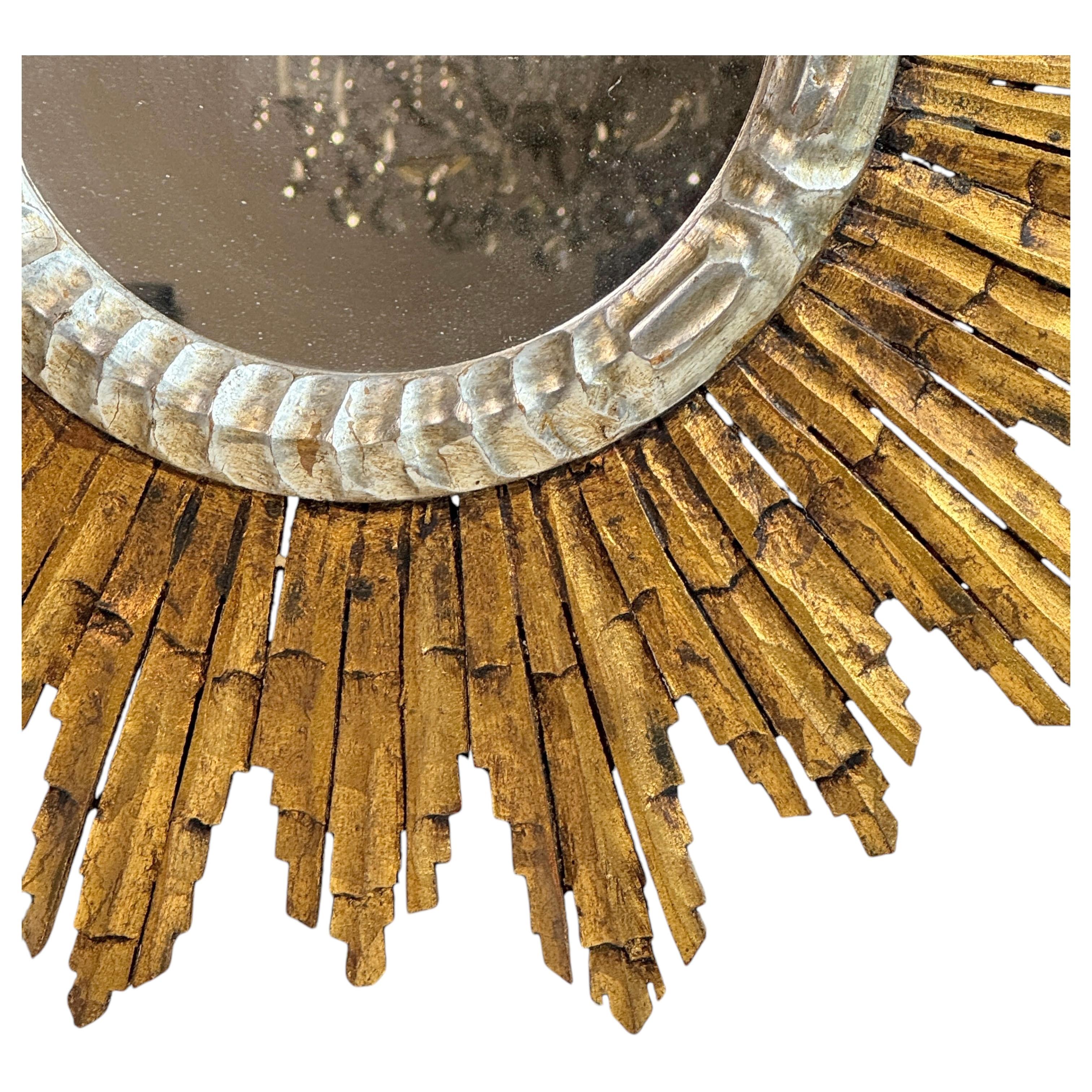 Schöne Starburst Sunburst vergoldetes Holz Spiegel Italien, circa 1950er Jahre (Italienisch) im Angebot