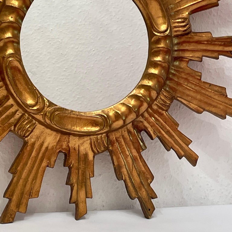 Hollywood Regency Beautiful Starburst Sunburst Mirror Gilded Composition & Wood, Italy, 1960s For Sale