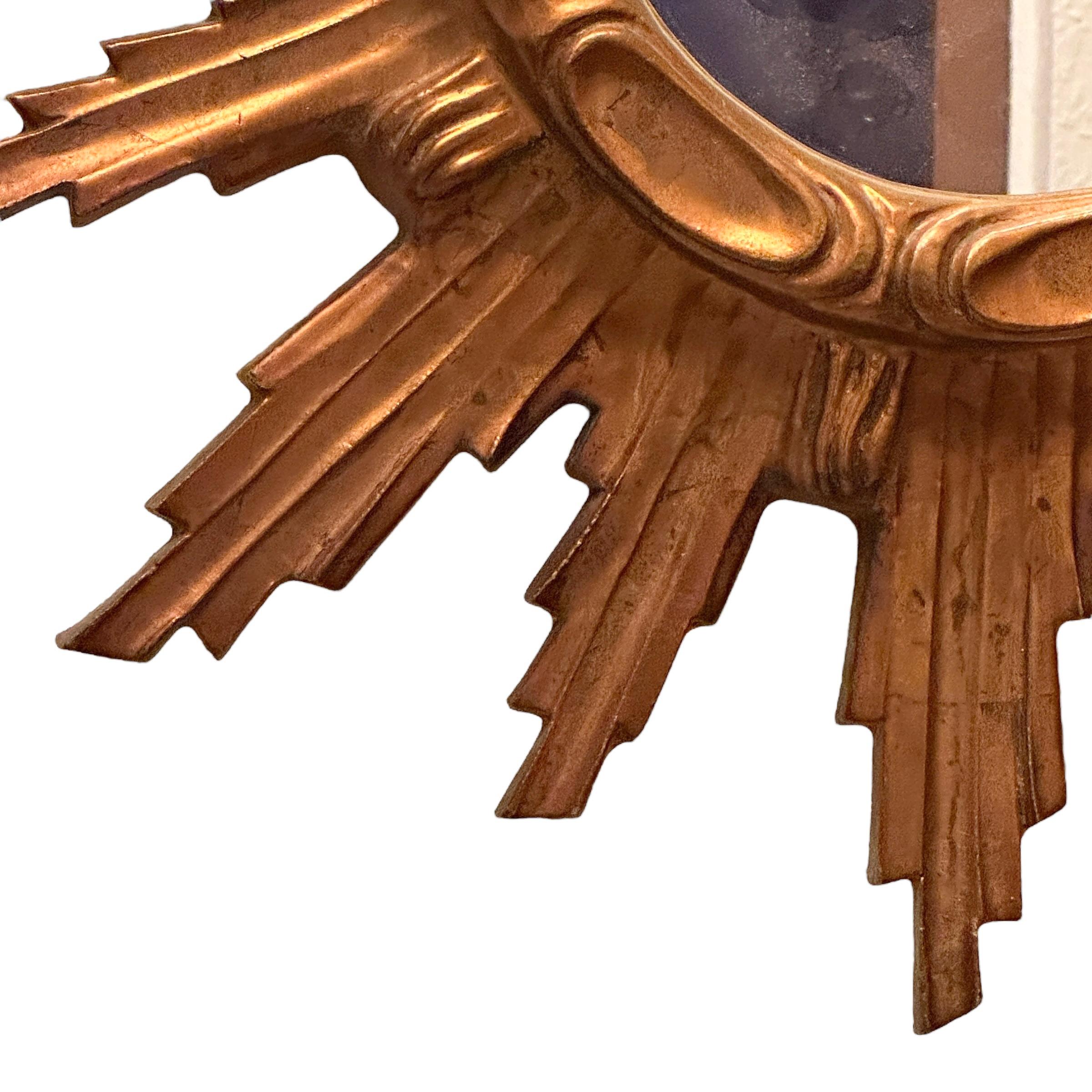 Schöner Starburst Sunburst-Spiegel Vergoldete Komposition & Holz, Italien, 1960er (Hollywood Regency) im Angebot