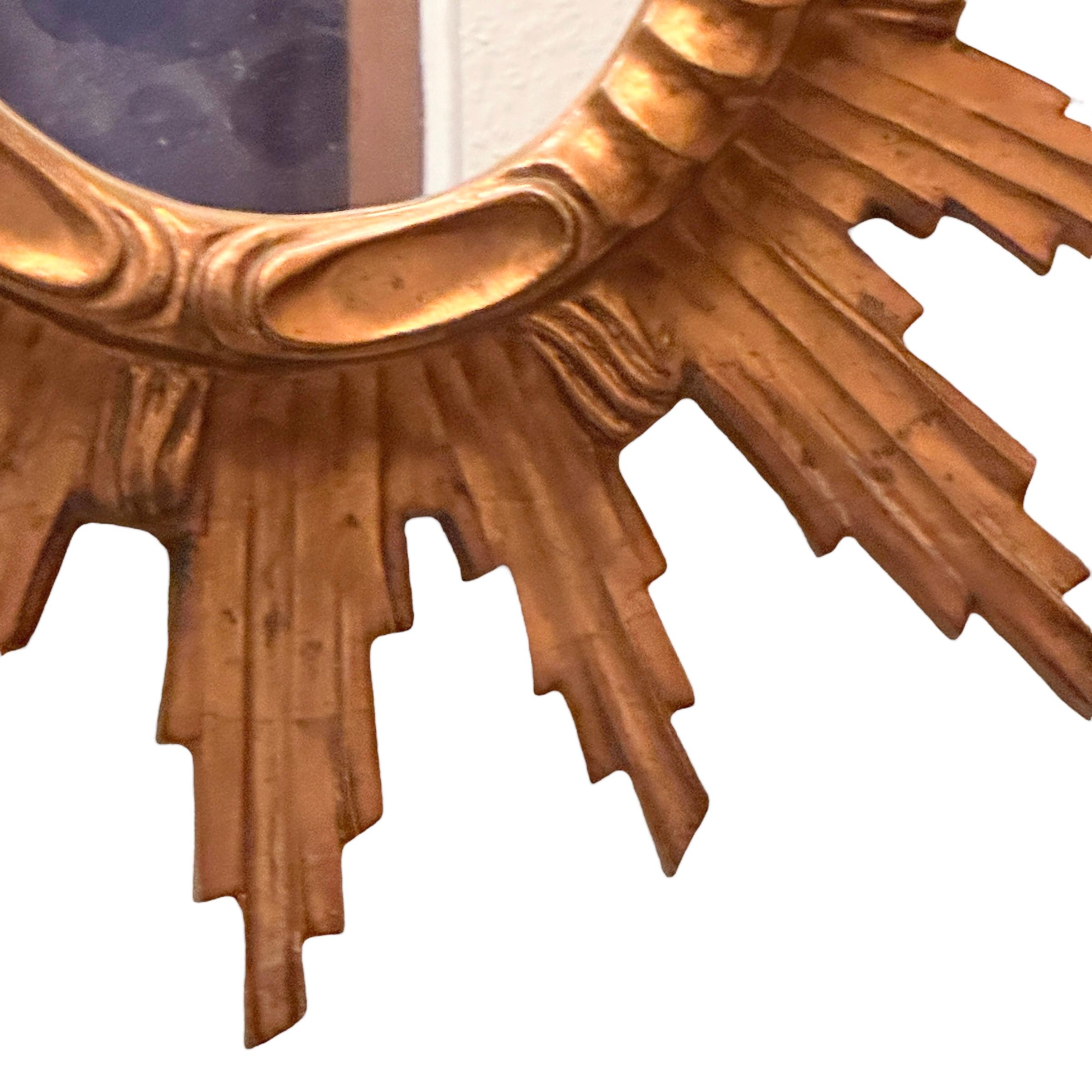 Schöner Starburst Sunburst-Spiegel Vergoldete Komposition & Holz, Italien, 1960er (Italienisch) im Angebot