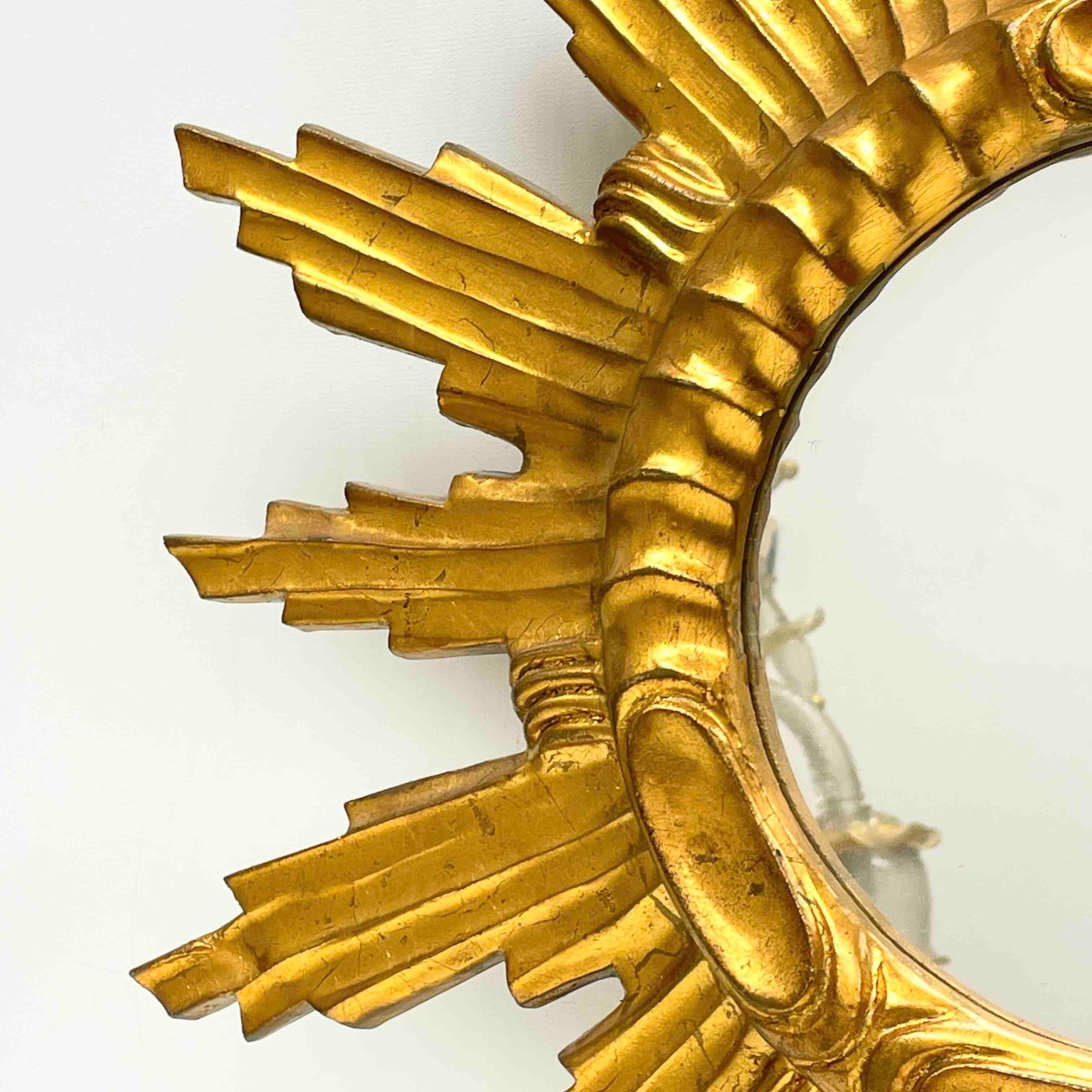 Beautiful Starburst Sunburst Mirror Gilded Composition & Wood, Italy, 1960s 1