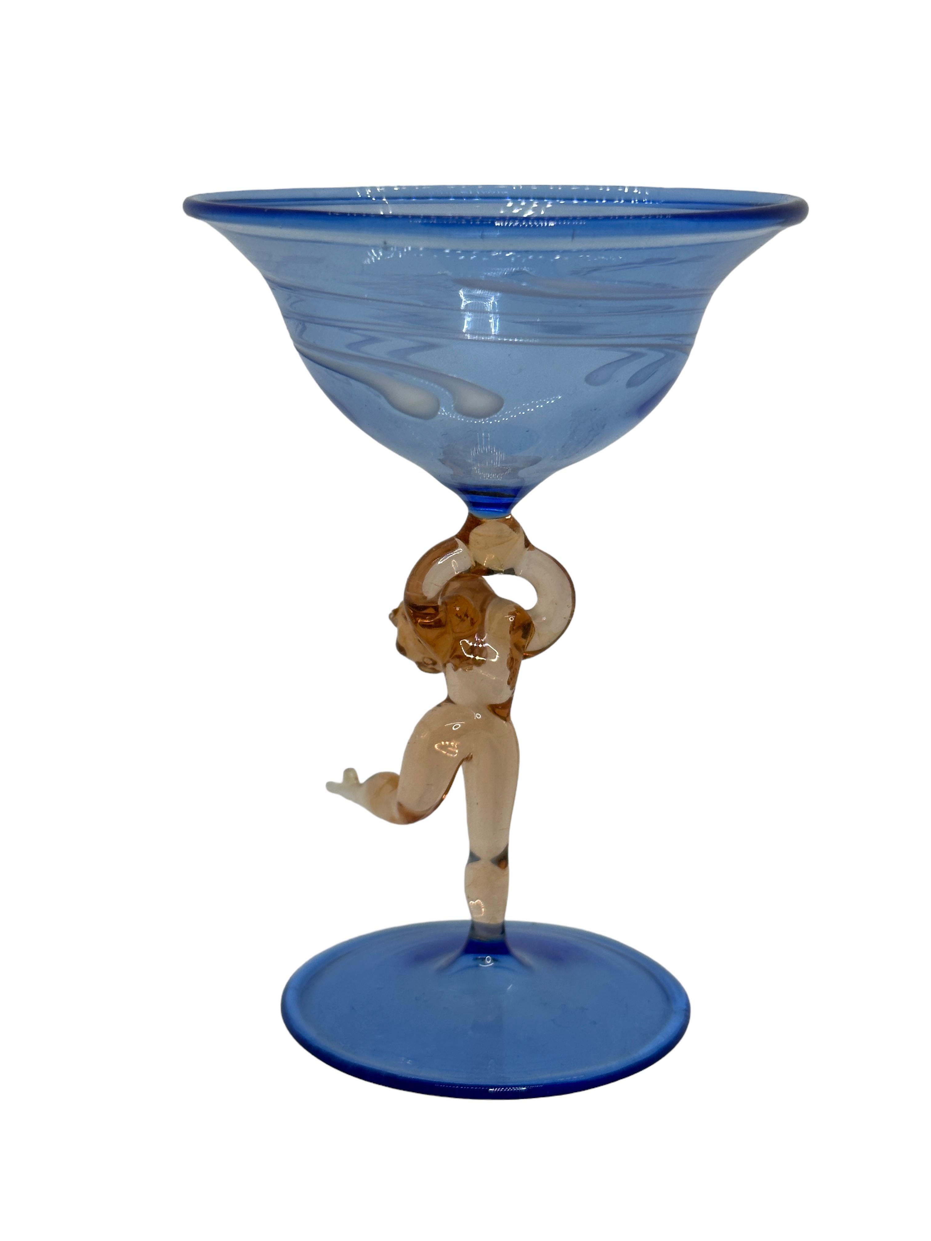 Schönes Stemware-Cocktailglas, Akt-Damenstiel, Bimini-Kunst, Österreich (Deutsch) im Angebot