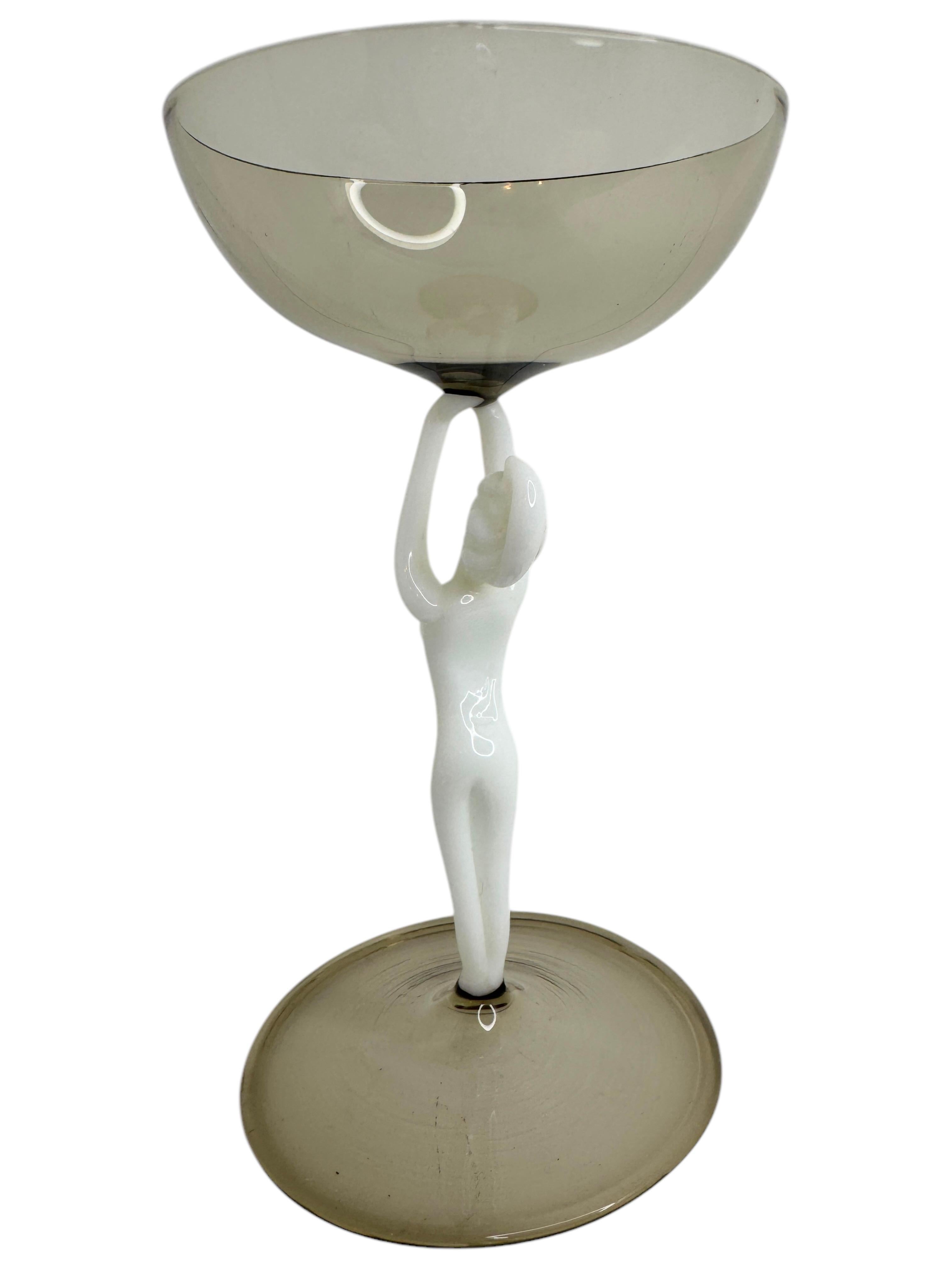 Allemand Verre à liqueur Beautiful Stemware, Nude Lady Stem, Bimini Art Vintage Austria en vente
