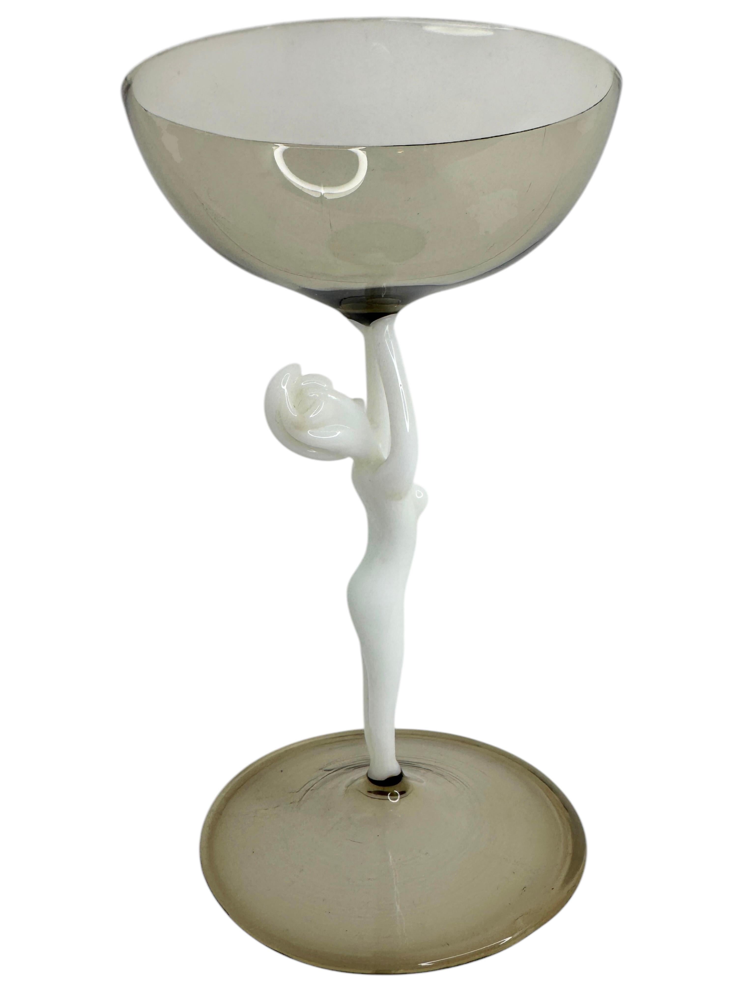 Verre à liqueur Beautiful Stemware, Nude Lady Stem, Bimini Art Vintage Austria Bon état - En vente à Nuernberg, DE