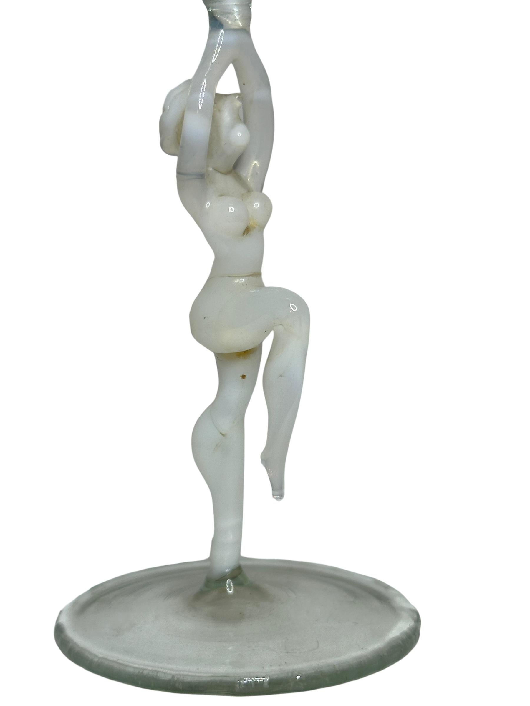 Schönes Stemware Liqueur-Glas, Nude Lady Stem, Bimini-Kunst Vintage Österreich im Angebot 1