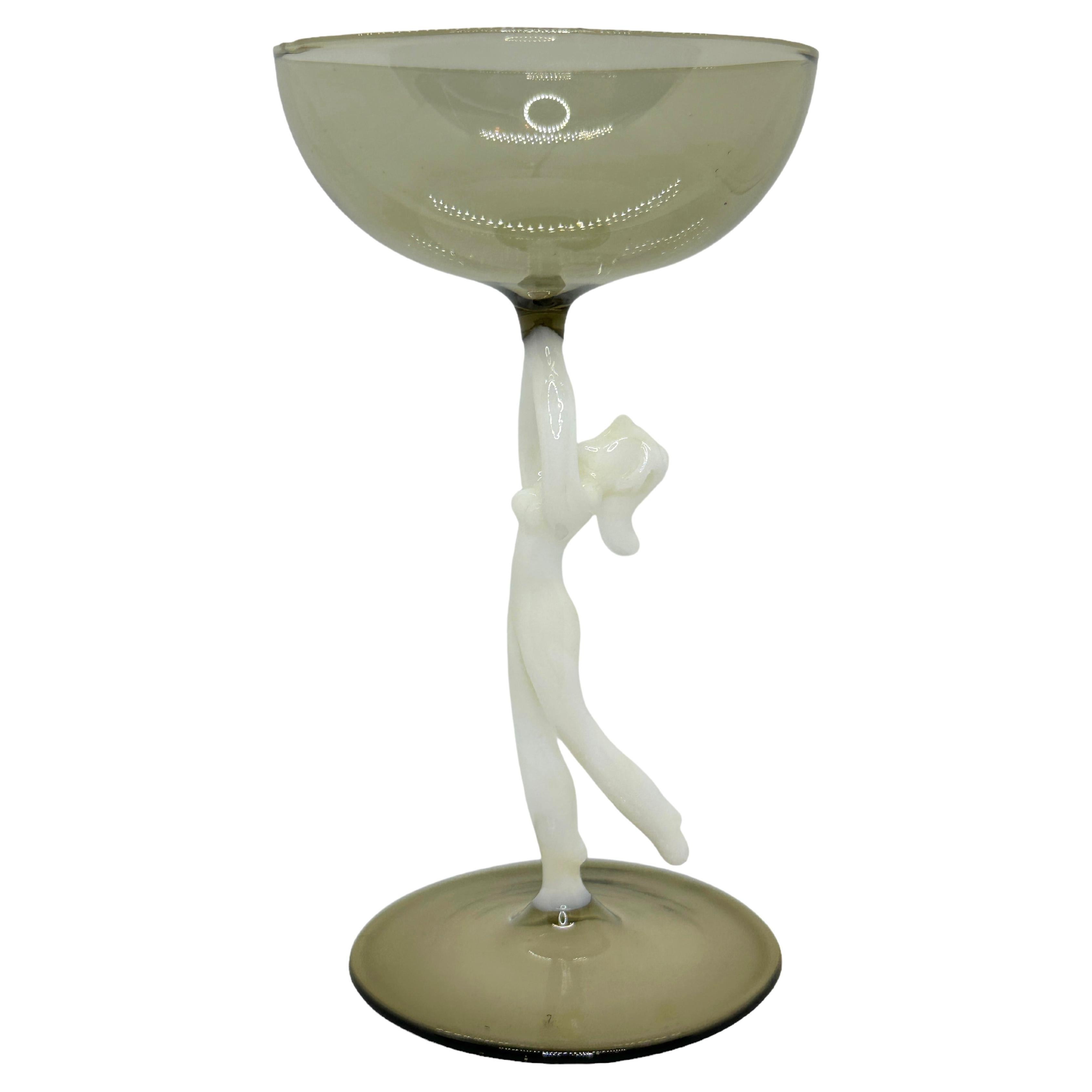 Preciosa copa de licor Stemware, tallo de dama desnuda, Bimini Art Vintage Austria