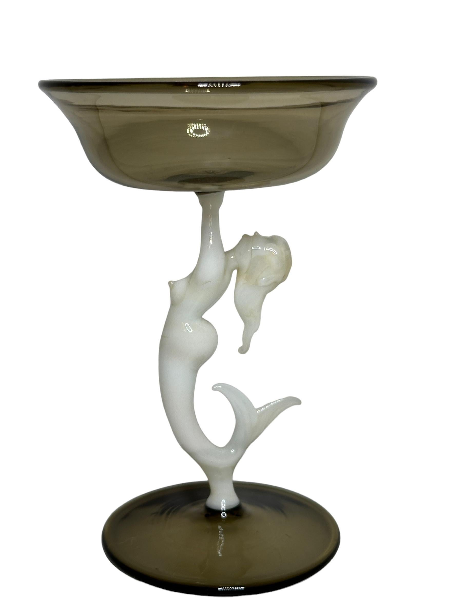 Schönes Stielglas Likörglas, Nackte Meerjungfrau Stem, Bimini Art Vintage Österreich (Deutsch) im Angebot