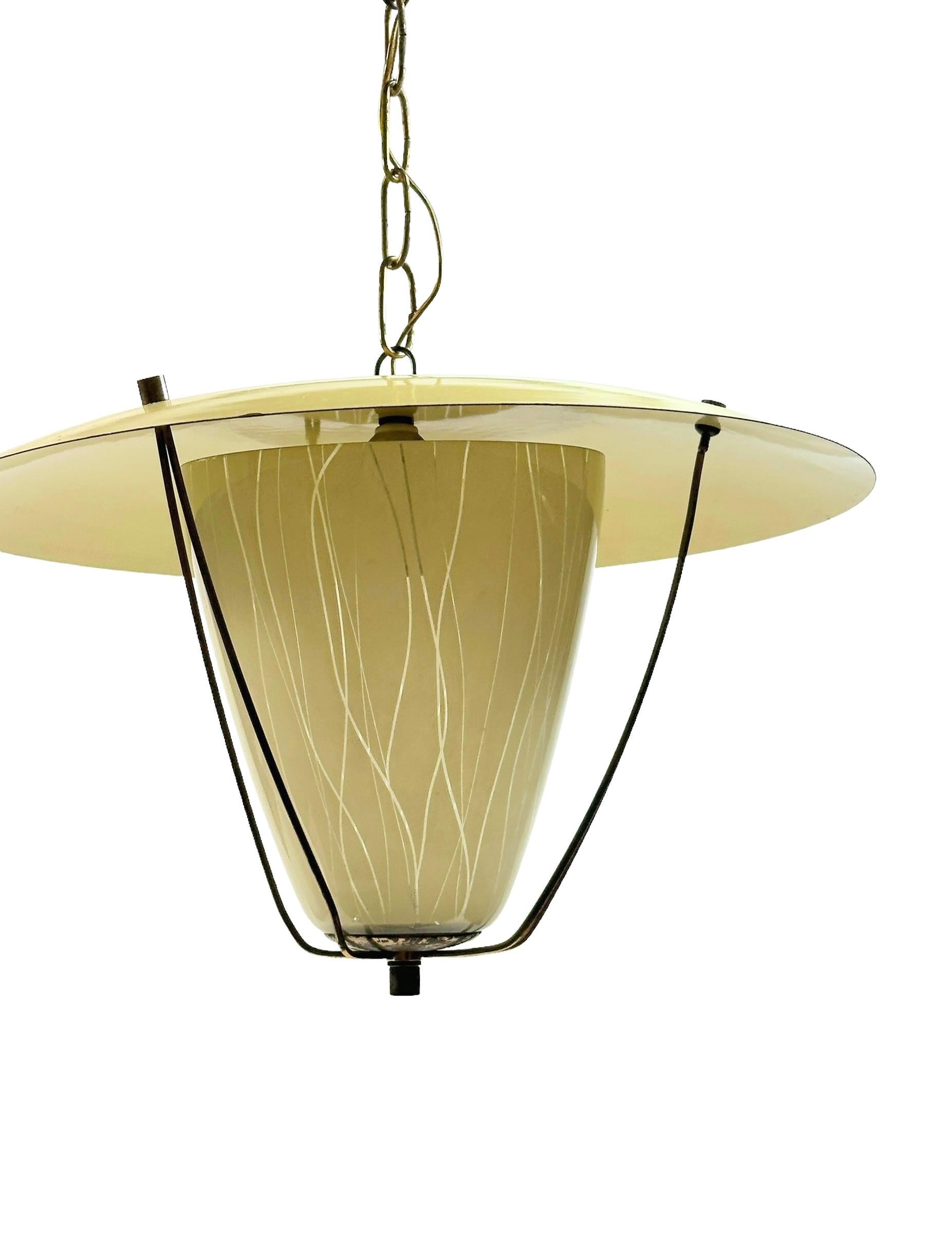 Beautiful Stilnovo Lantern Pendant Chandelier Vintage Italy, 1950s In Good Condition For Sale In Nuernberg, DE