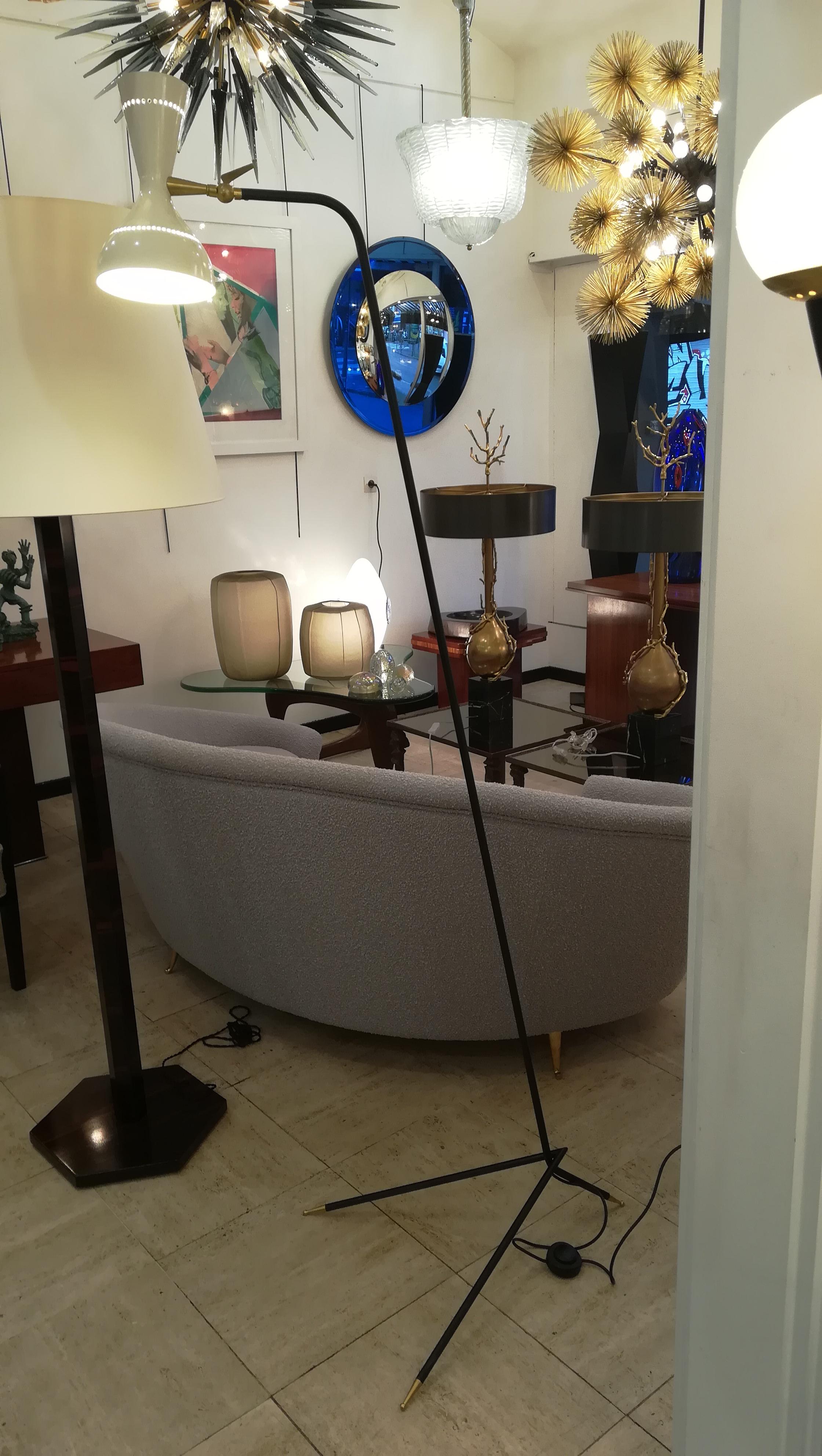 Beautiful Stilnovo Style Italian Floor Lamp In Excellent Condition In Saint-Ouen, FR