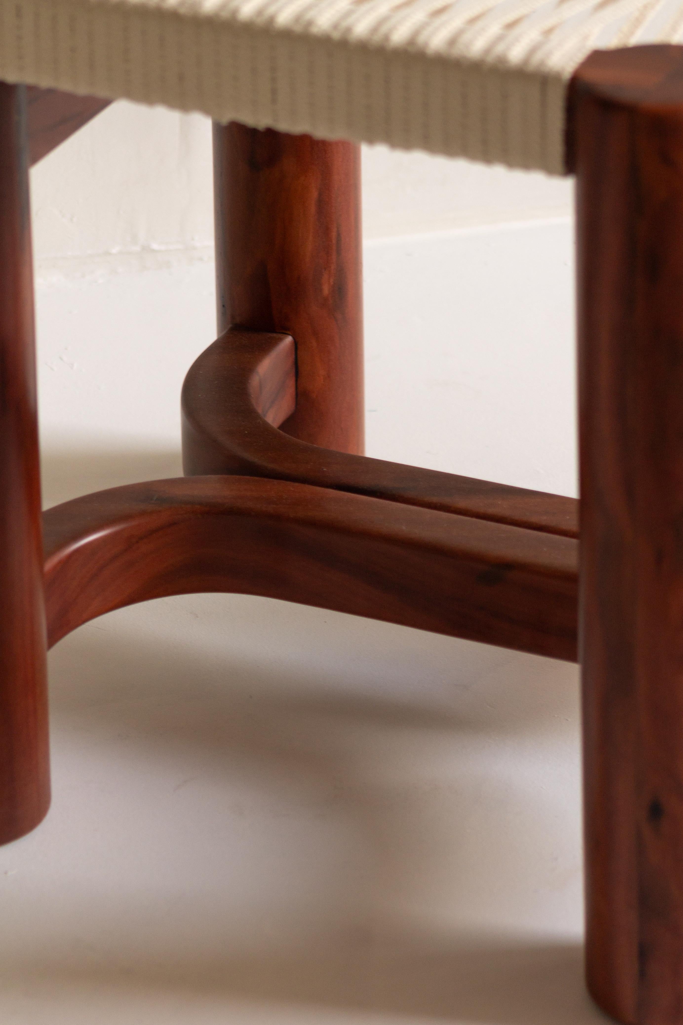 Beautiful stool with woven seat made in Mexican Chicozapote wood In Excellent Condition For Sale In Ciudad De México, MX