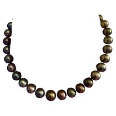 Beautiful strand of large Tahitian pearls with lovely luster