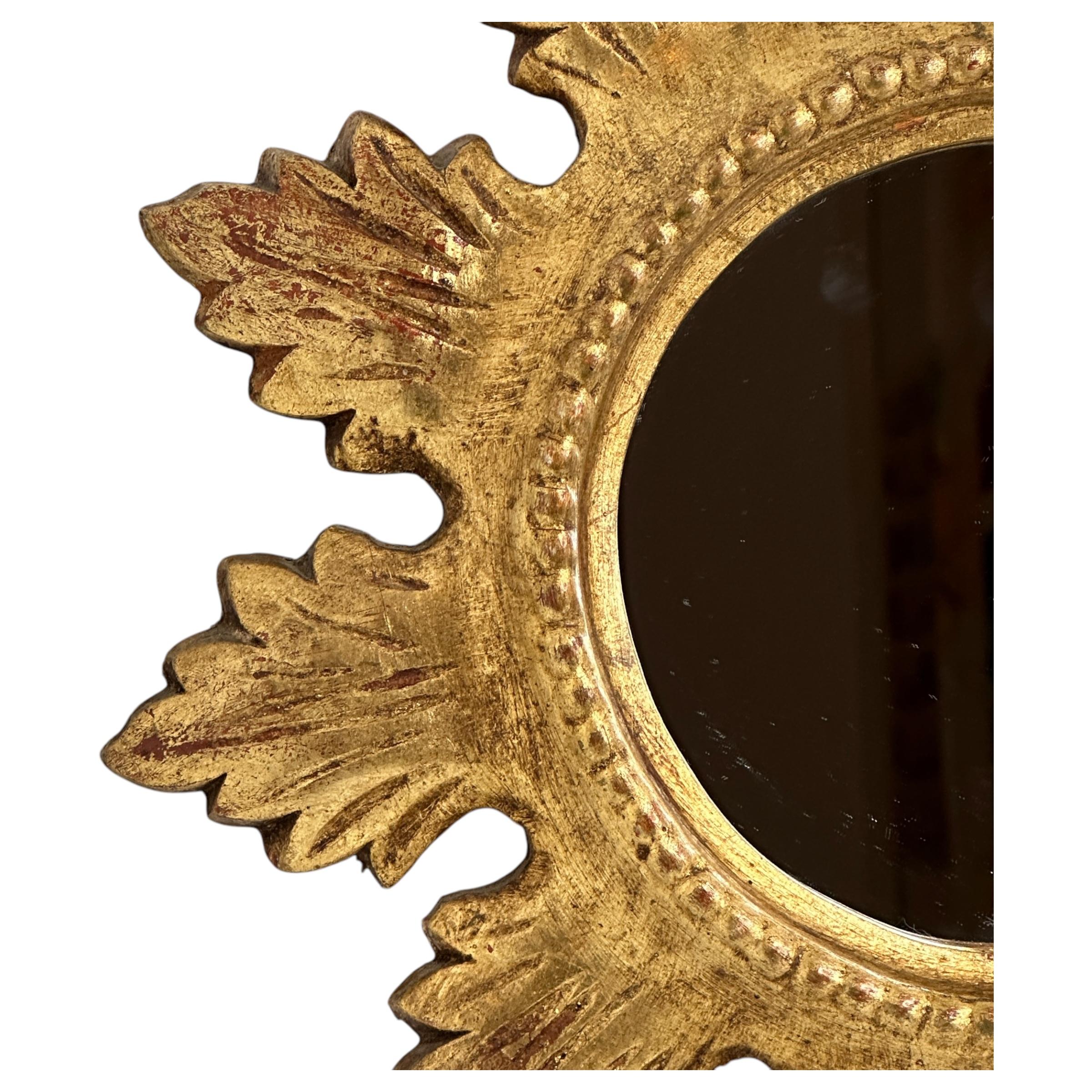 Beautiful Sunburst Starburst Gilt Wood Flat Mirror, German Toleware, 1930s For Sale 3