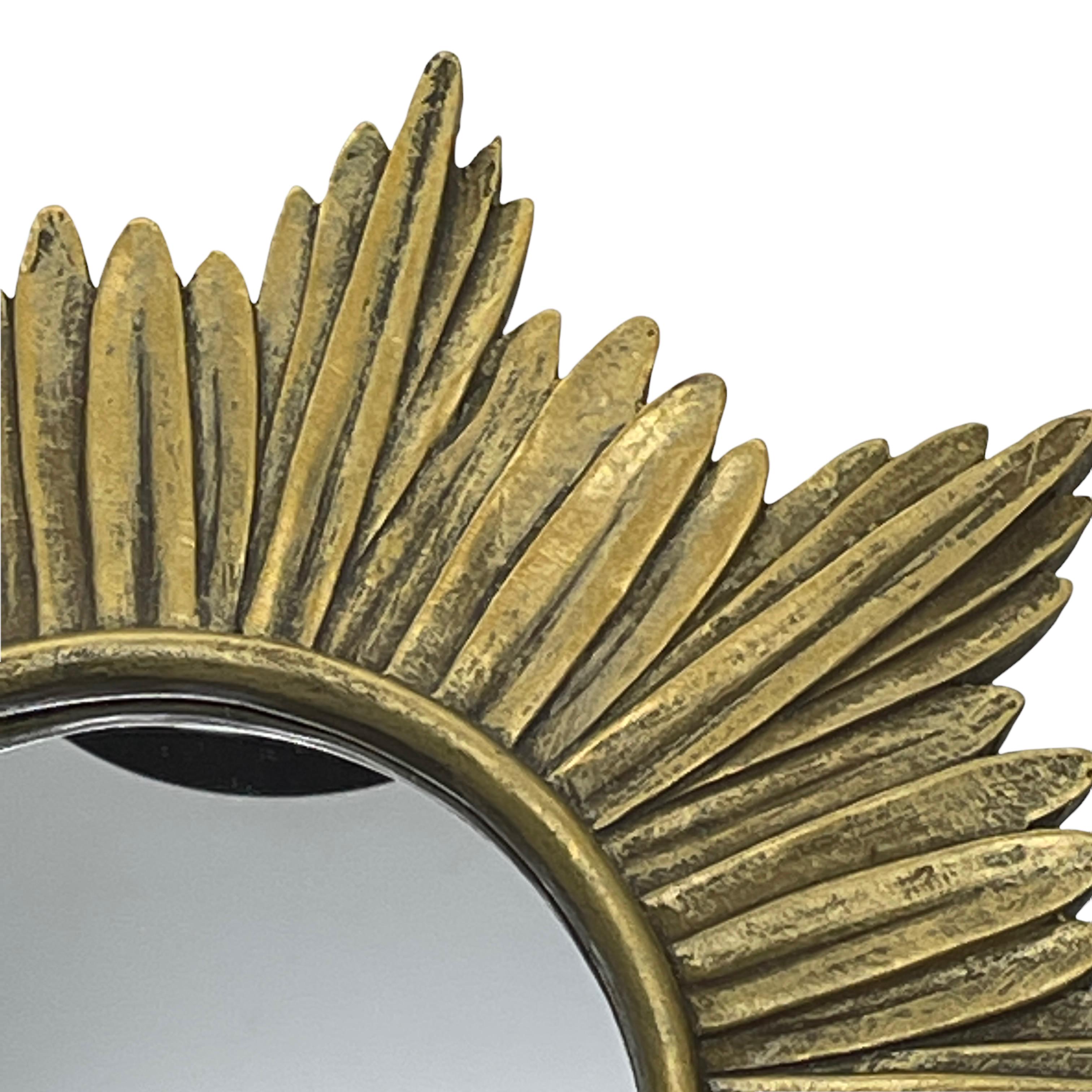 Fine XX secolo Bellissimo specchio Sunburst Starburst in resina o composizione, Germania, circa anni '70 in vendita