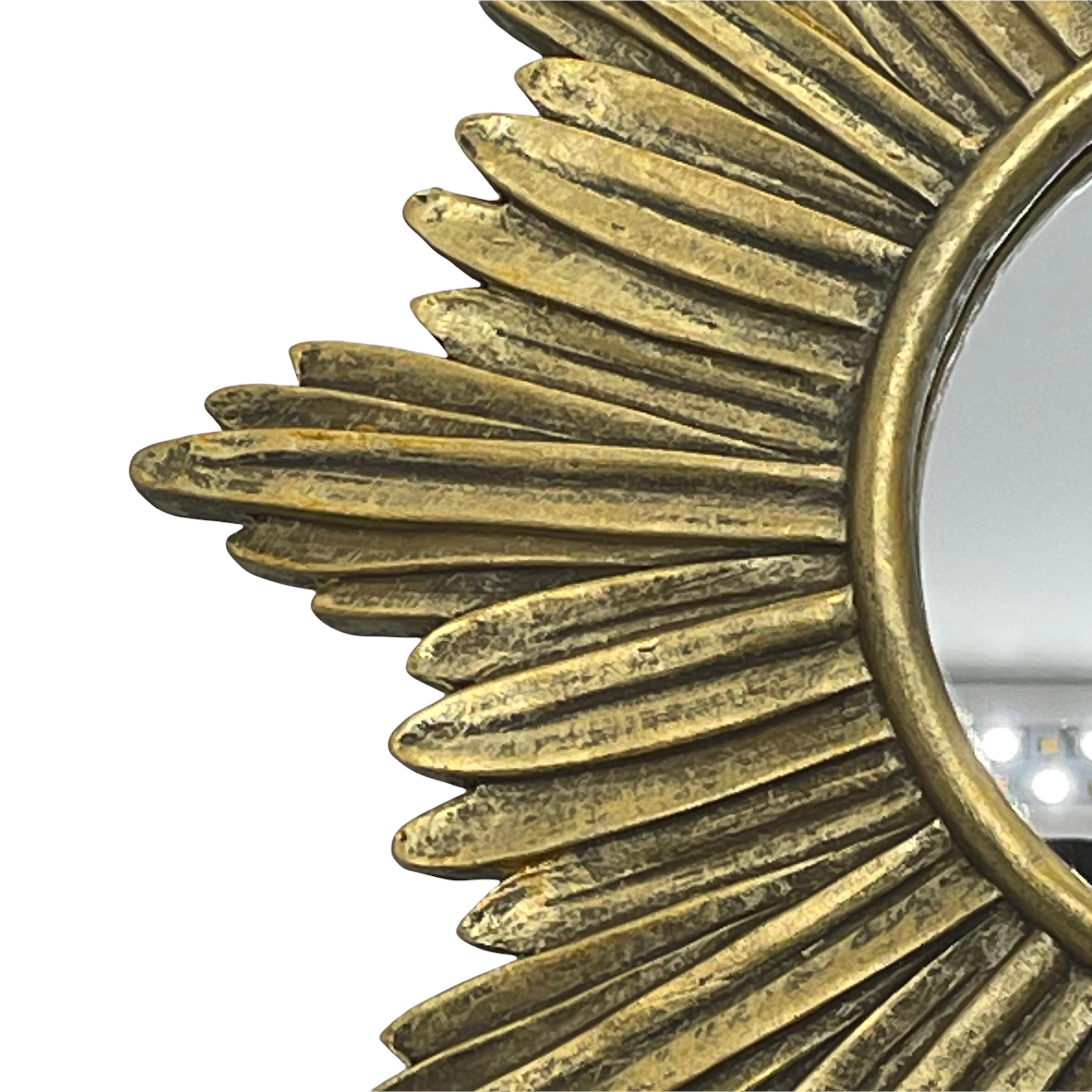 Bellissimo specchio Sunburst Starburst in resina o composizione, Germania, circa anni '70 in vendita 1