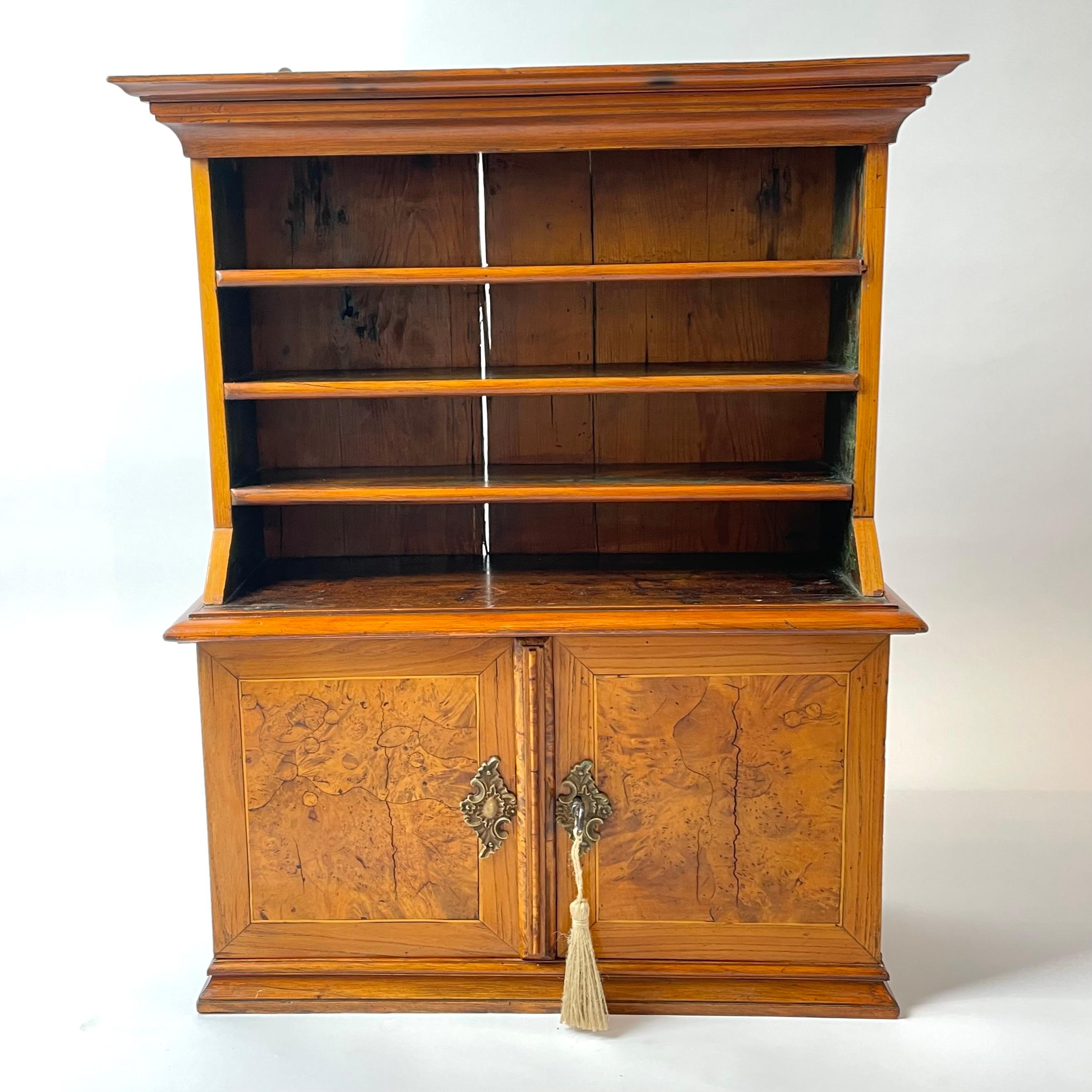Baroque Beautiful Swedish alder root Wall Cabinet from Mid-18th Century For Sale