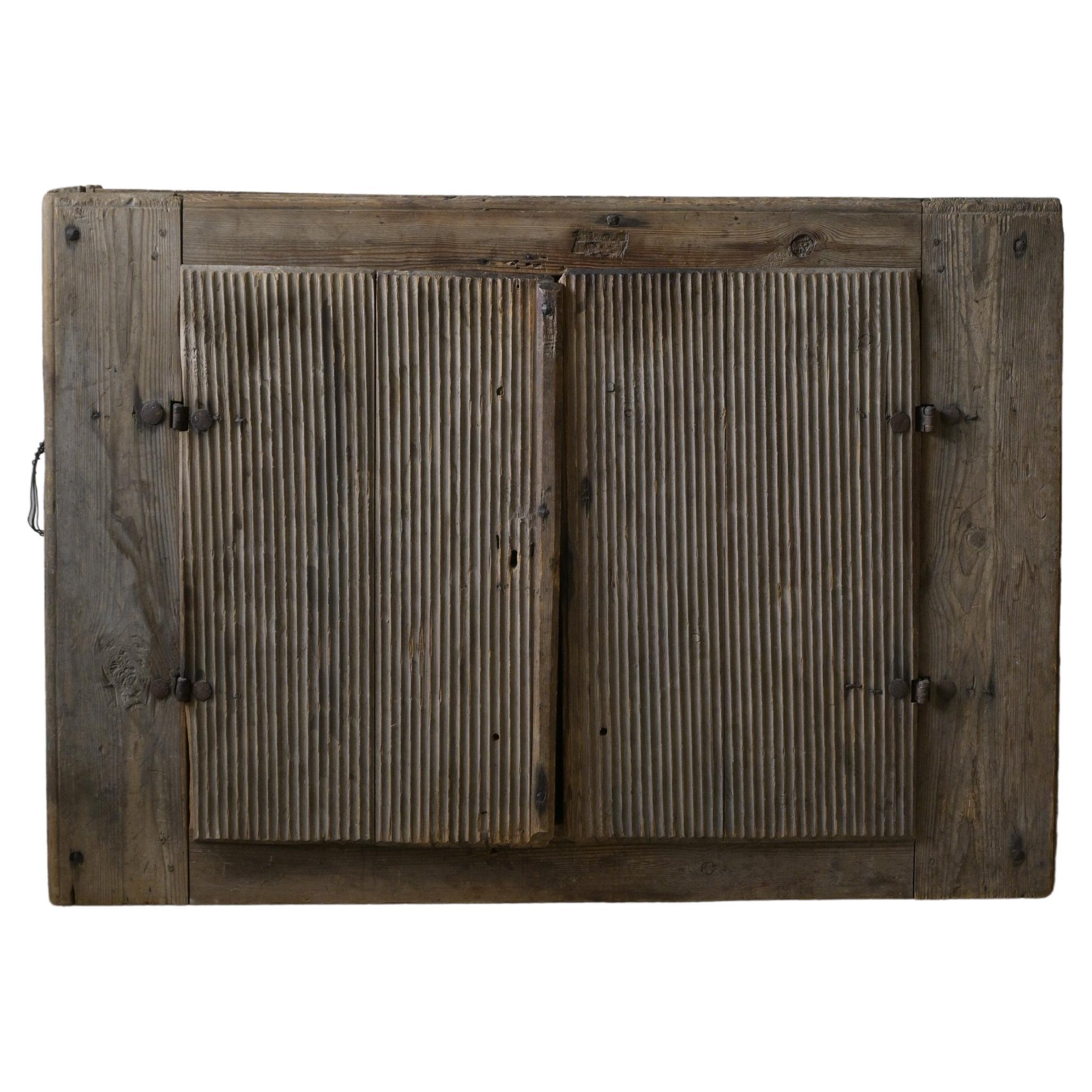Beautiful Swedish Commode, ca 1780