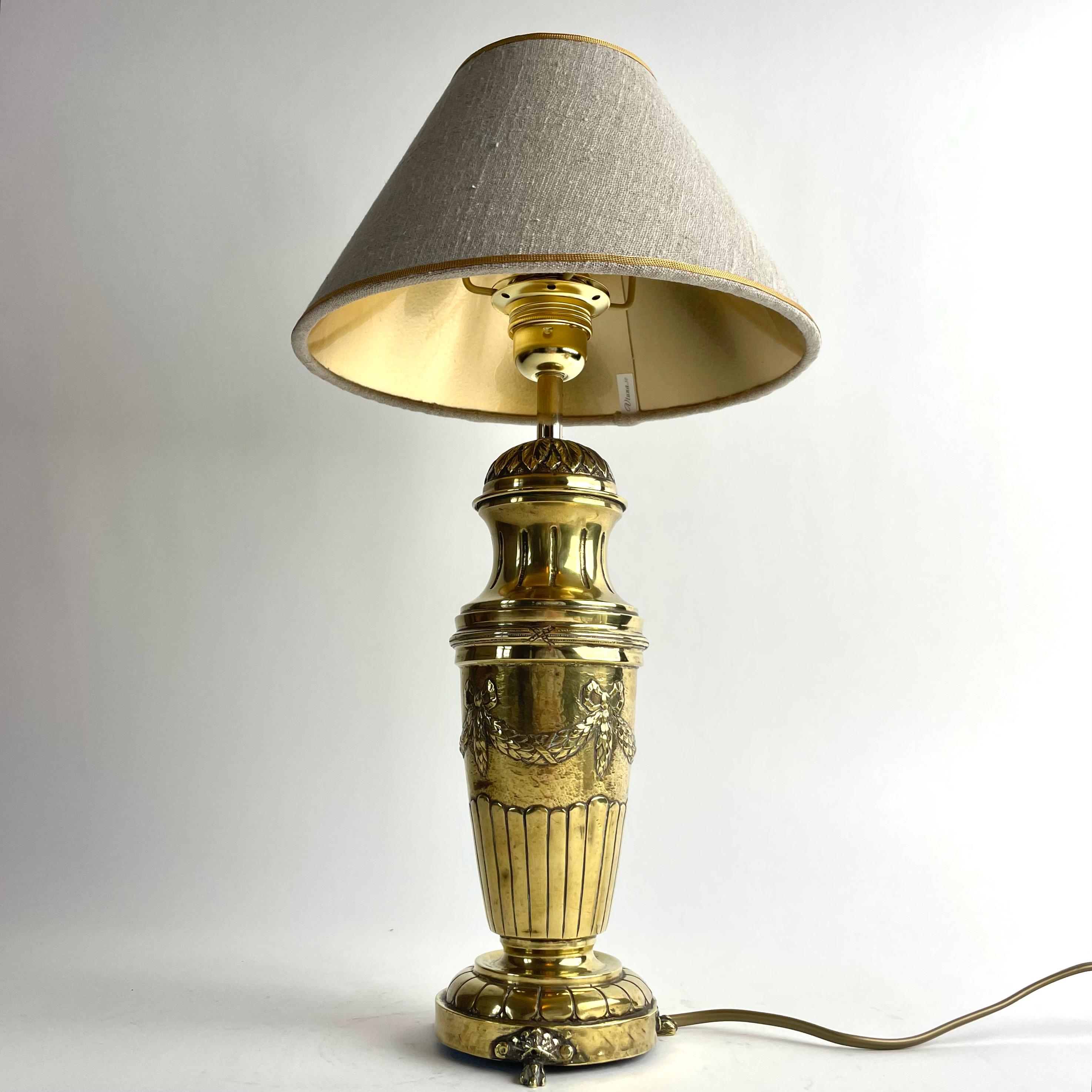 Beautiful Swedish Gustavian Style Brass Table Lamp, Late 19th Century For Sale 2