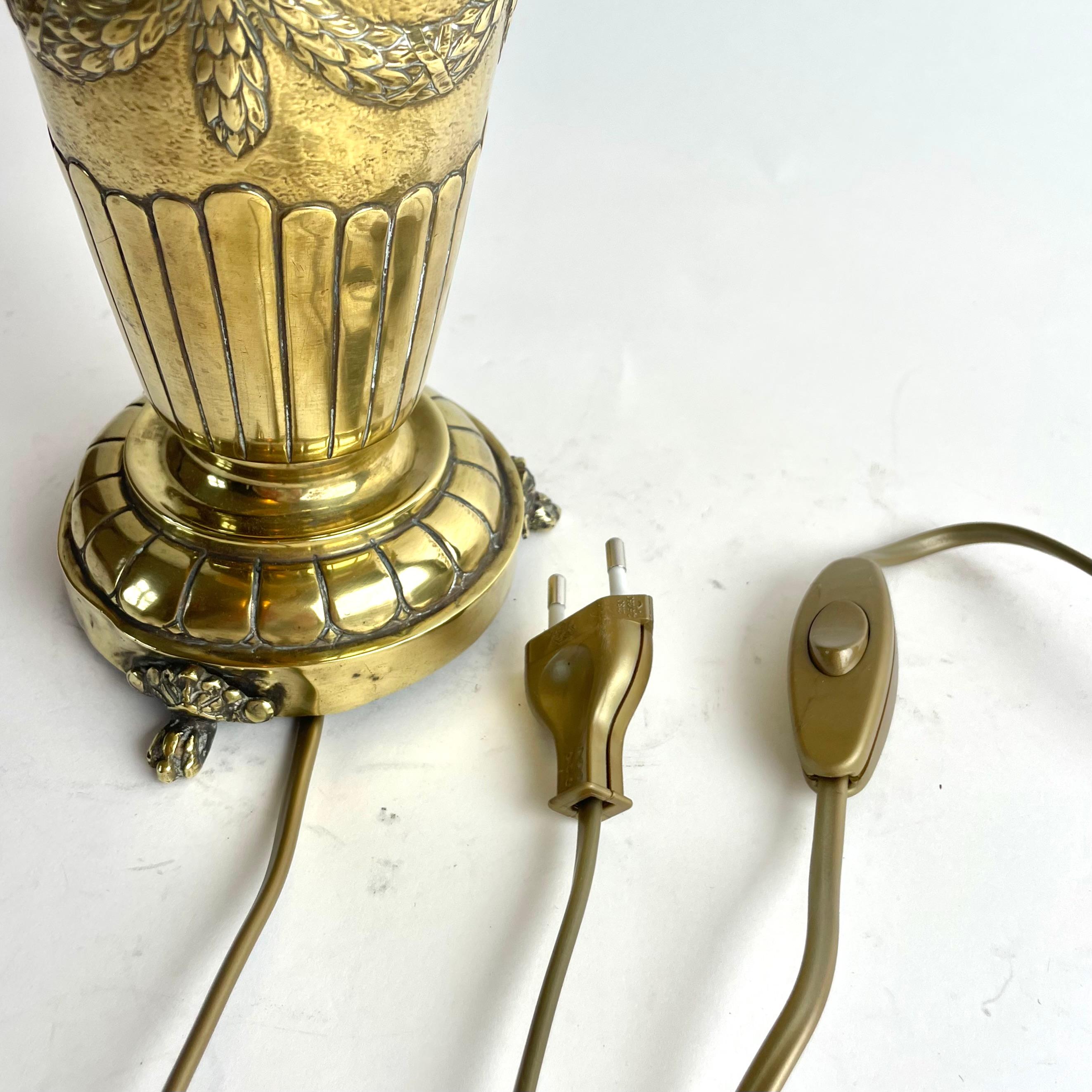 Beautiful Swedish Gustavian Style Brass Table Lamp, Late 19th Century For Sale 6