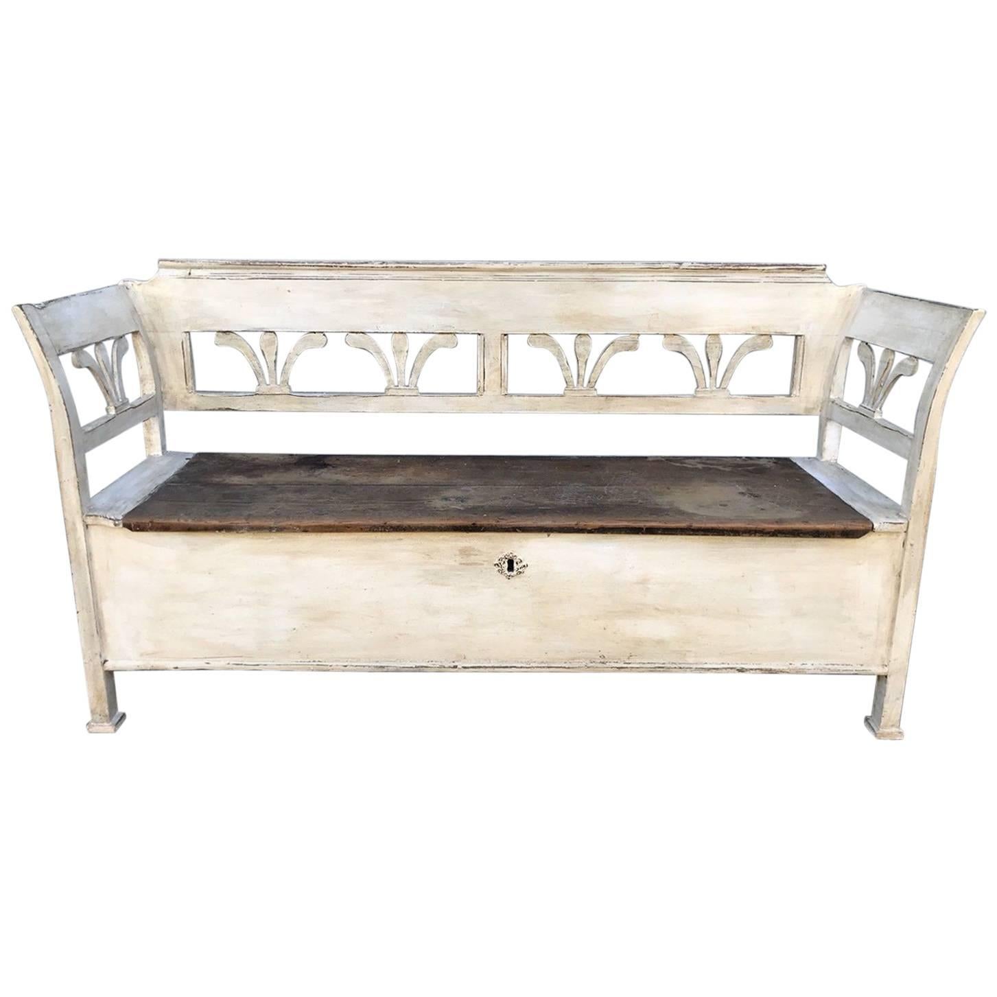 Beautiful Swedish Painted Bench/Settle, Storage Box, Painted For Sale