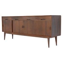 Schönes geometrisches Sideboard, hergestellt von Topform, Niederlande, 1960