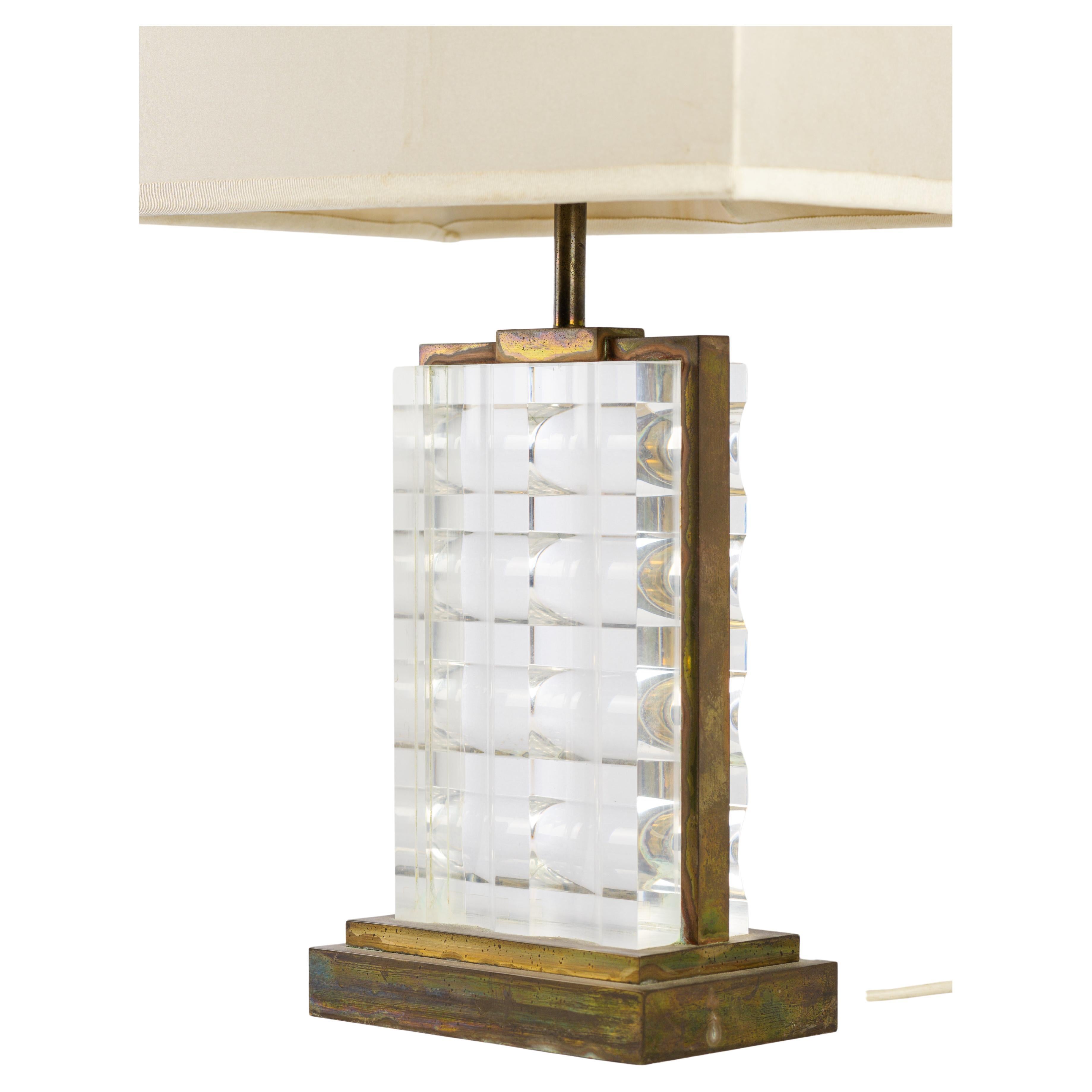 Beautiful table lamp in glass and brass by S.Petti For Sale