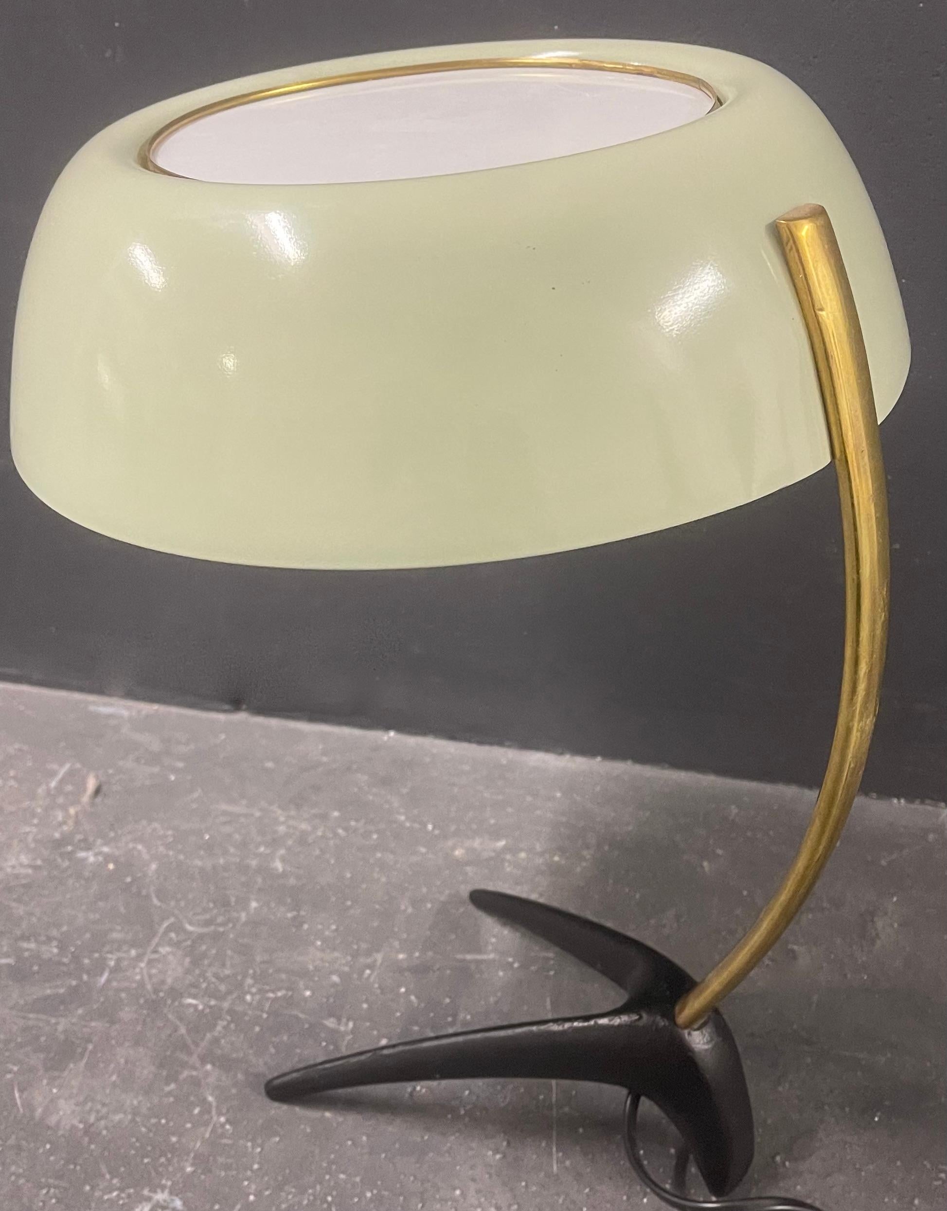 The beautiful table lamp in the manner of Carl Auböck en vente 8
