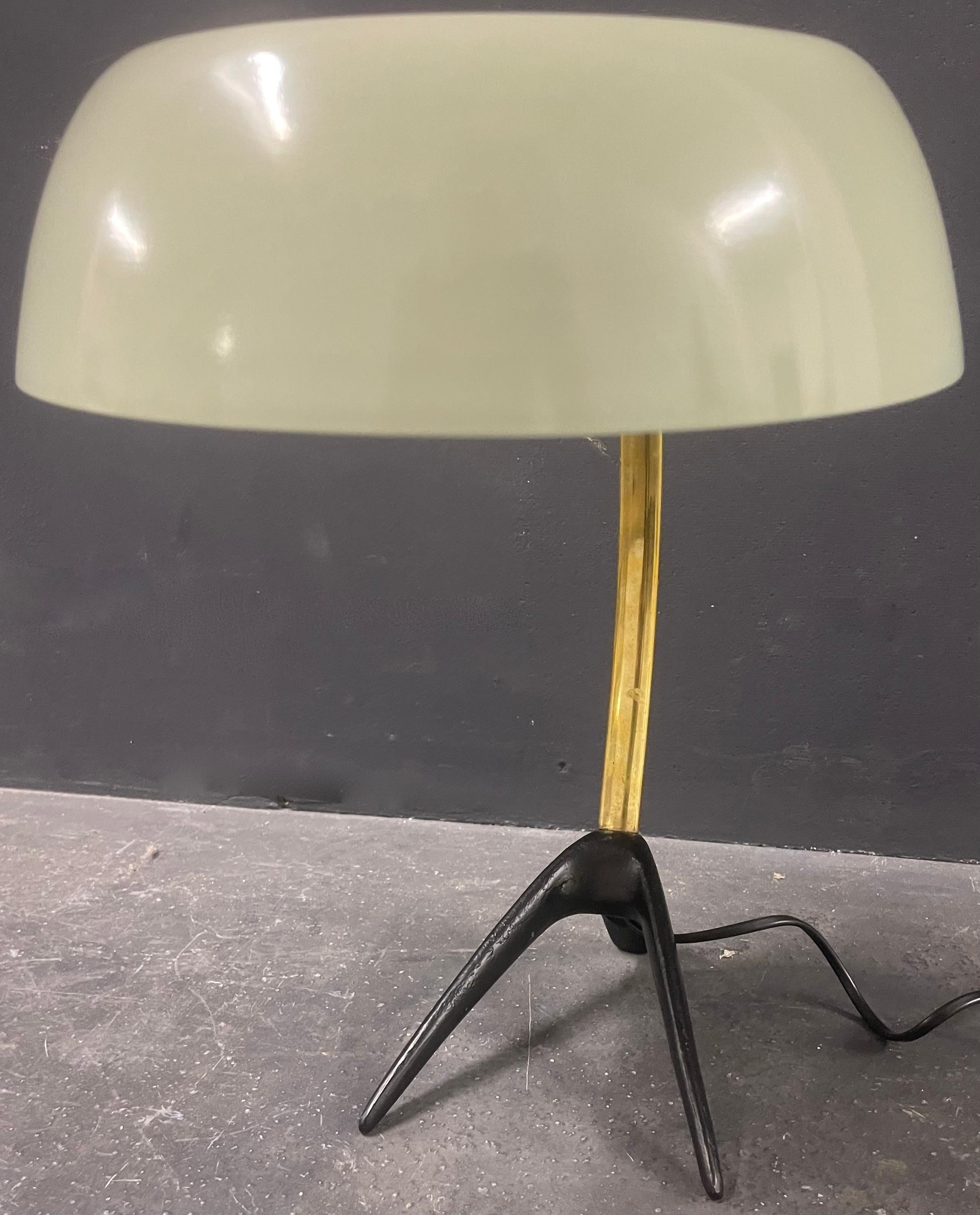 The beautiful table lamp in the manner of Carl Auböck en vente 1