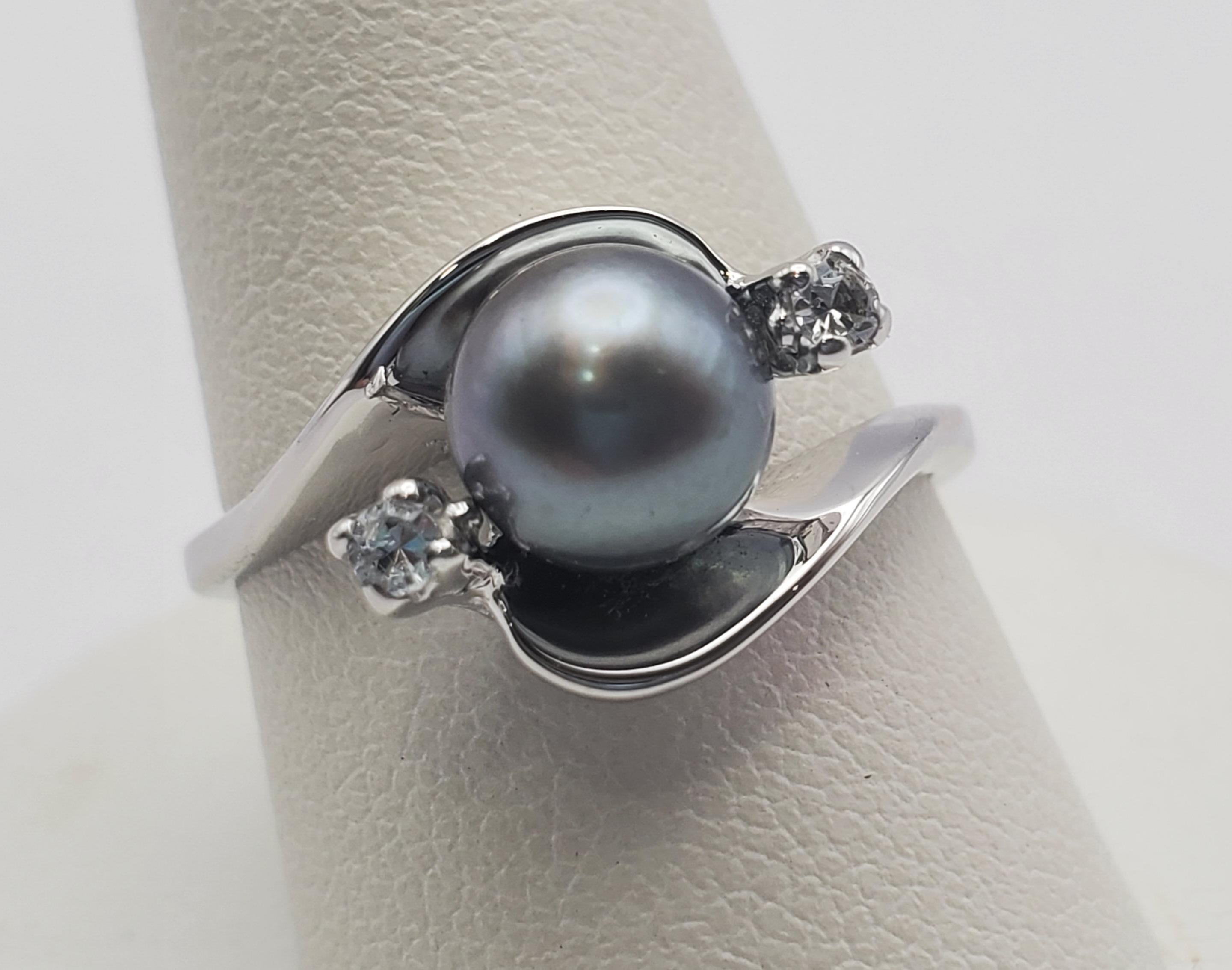 Beautiful Tahitian Pearl and Diamond Bypass Ring For Sale 2