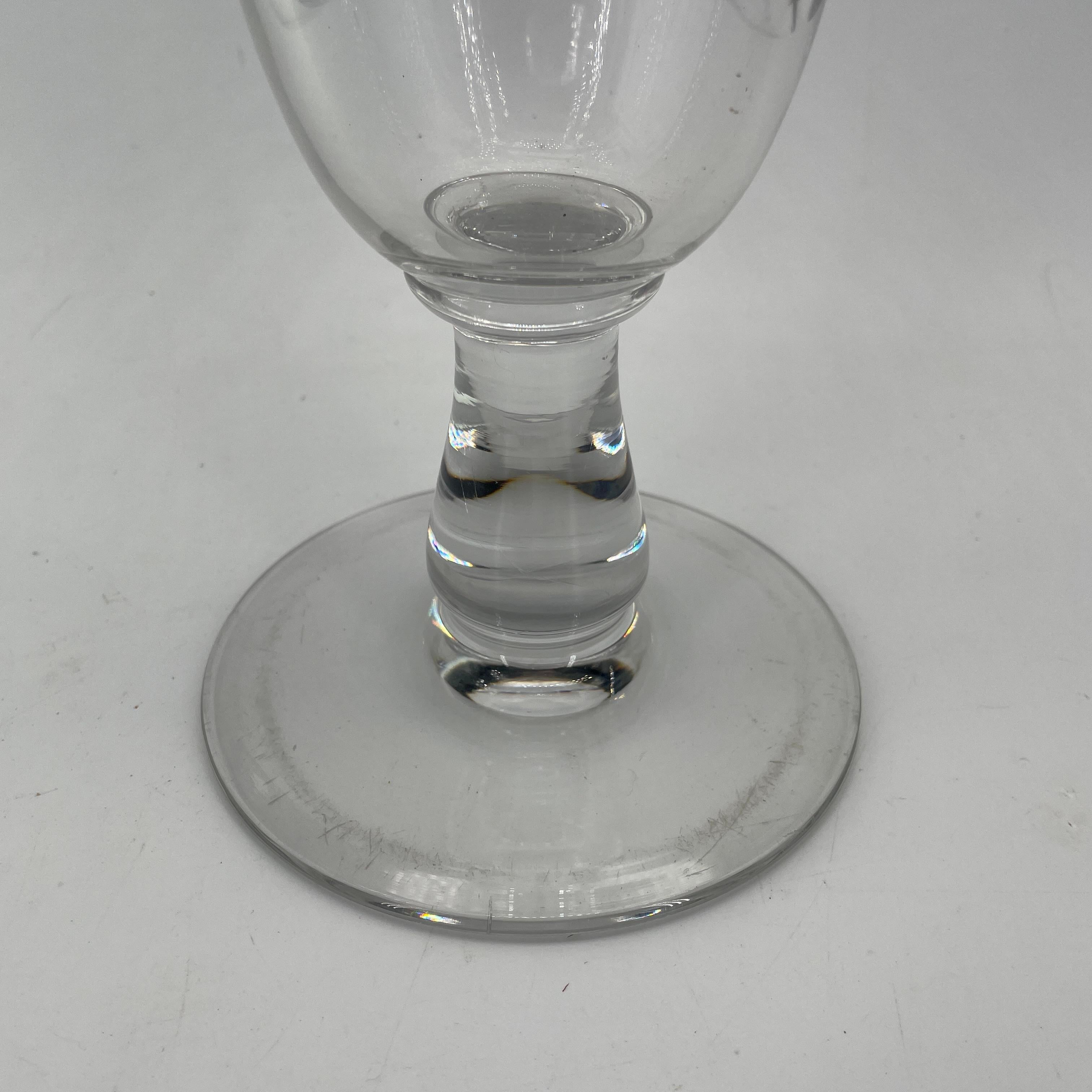 Sconosciuto Vaso con piedini in cristallo inciso in stile vittoriano antico per fioristi in vendita