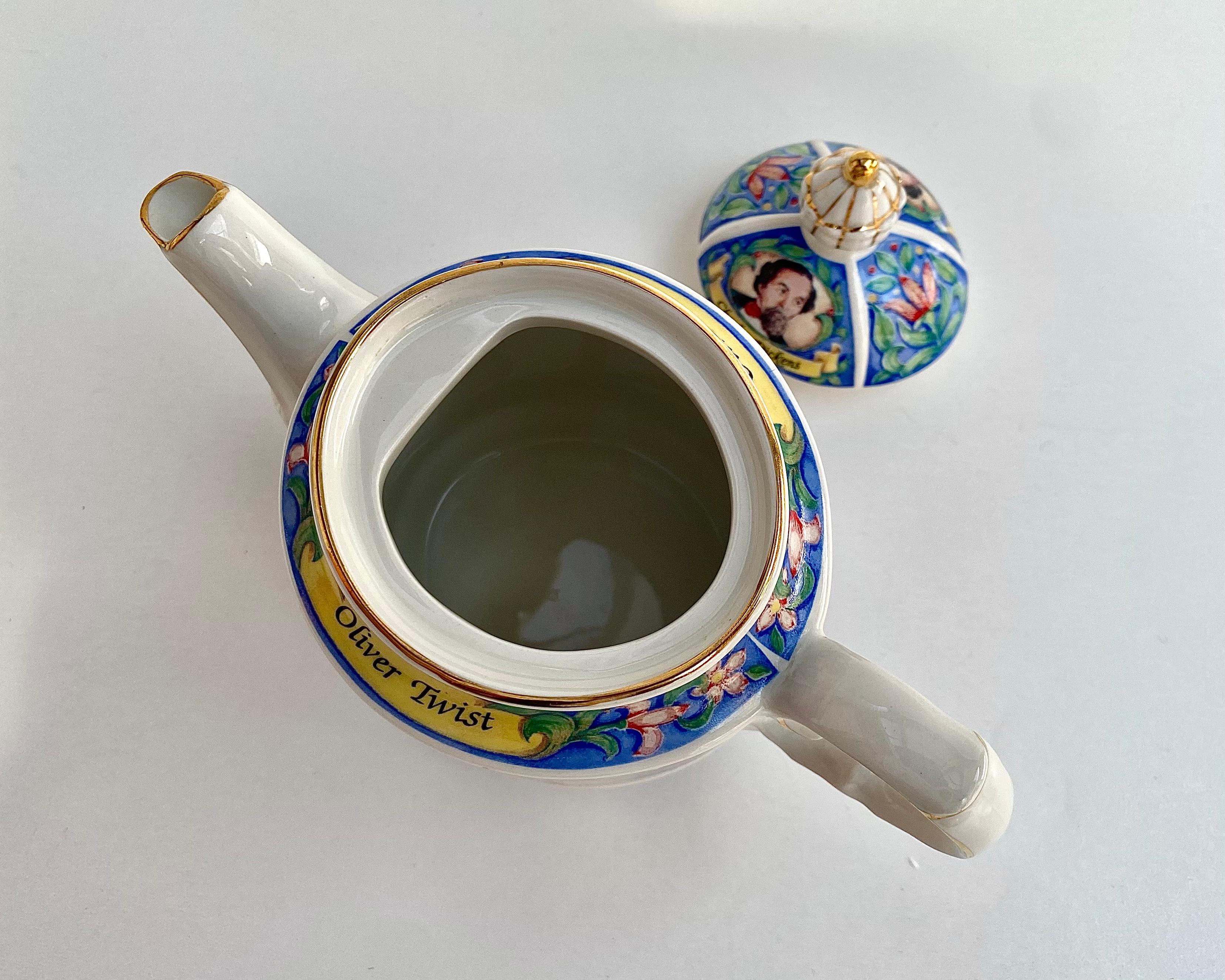 Schöne Teekanne James Sadler Oliver Twist, hergestellt in England im Zustand „Hervorragend“ im Angebot in Bastogne, BE