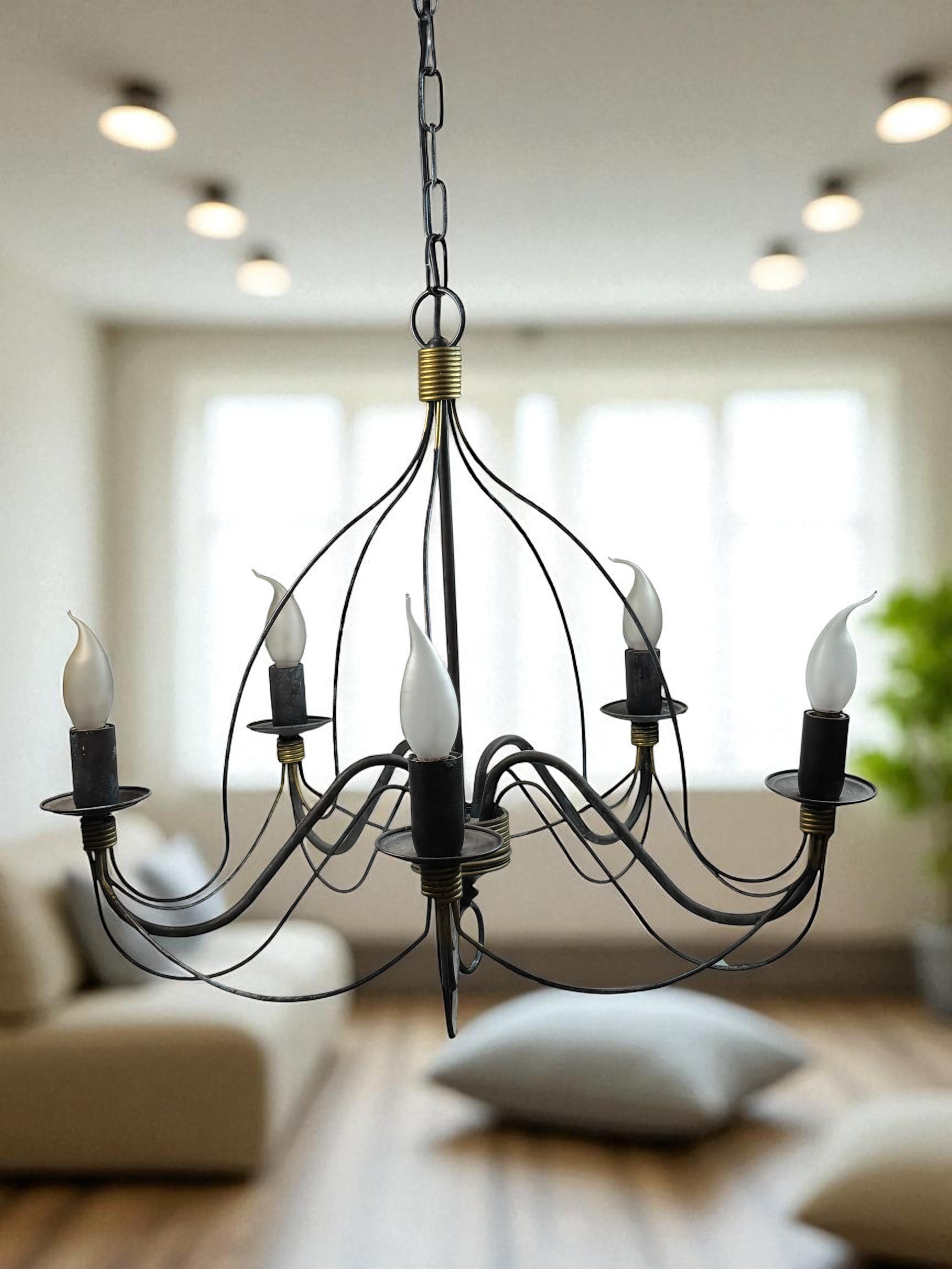 Beautiful Tole Classic Chandelier Weathered Verdigris and Gilded Metal Vintage For Sale 6