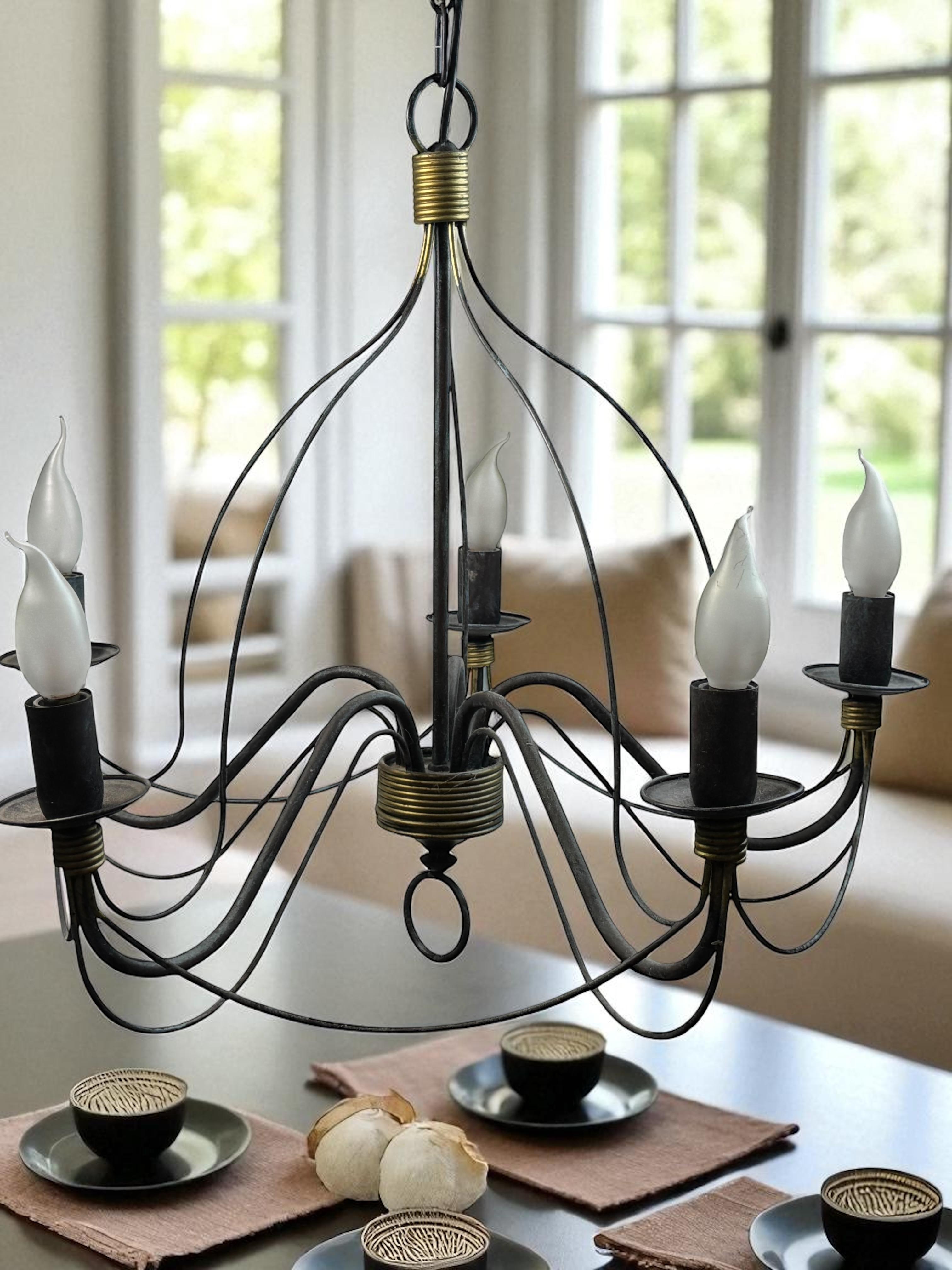 Beautiful Tole Classic Chandelier Weathered Verdigris and Gilded Metal Vintage For Sale 11