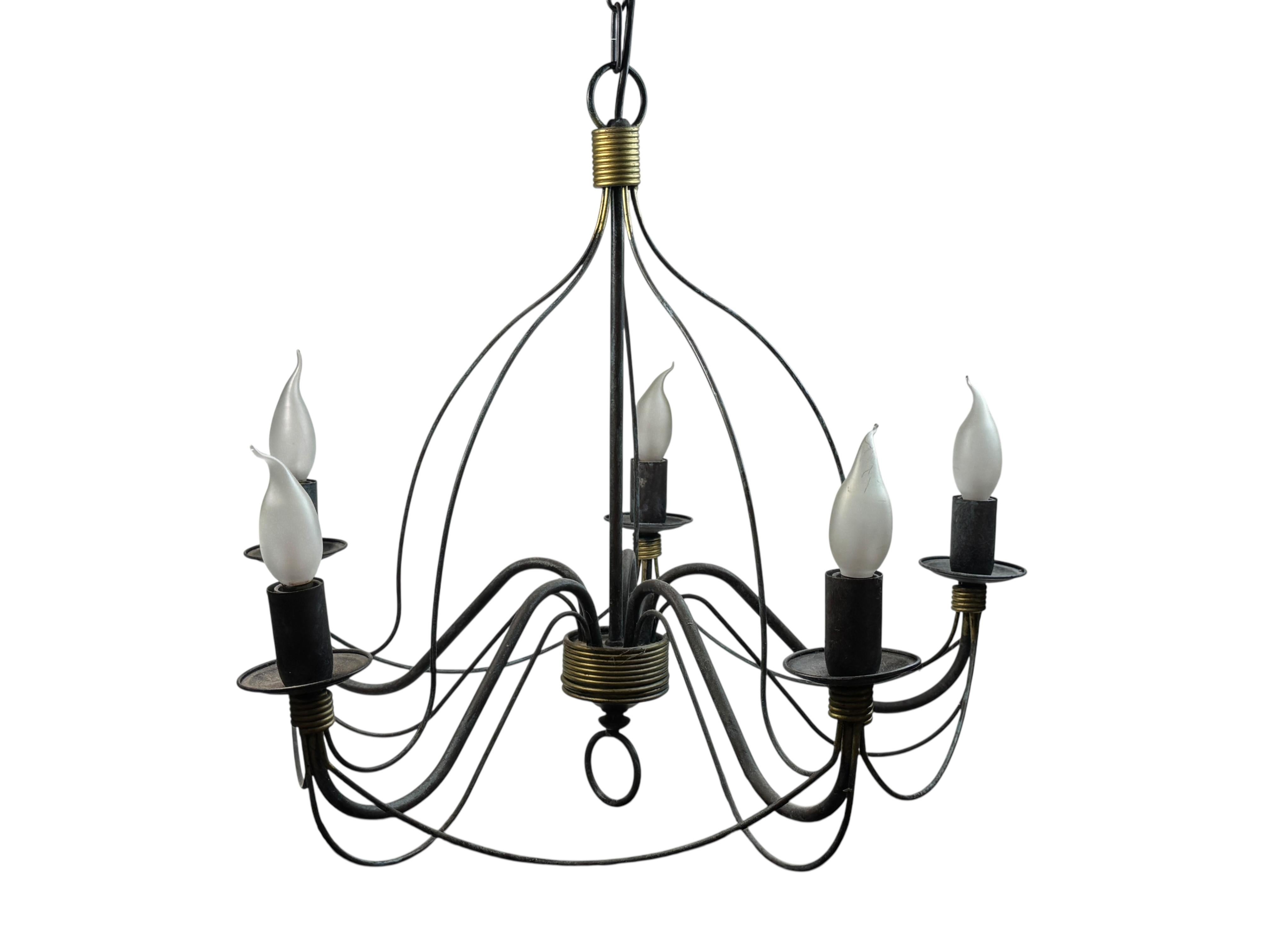 Beautiful Tole Classic Chandelier Weathered Verdigris and Gilded Metal Vintage For Sale 2