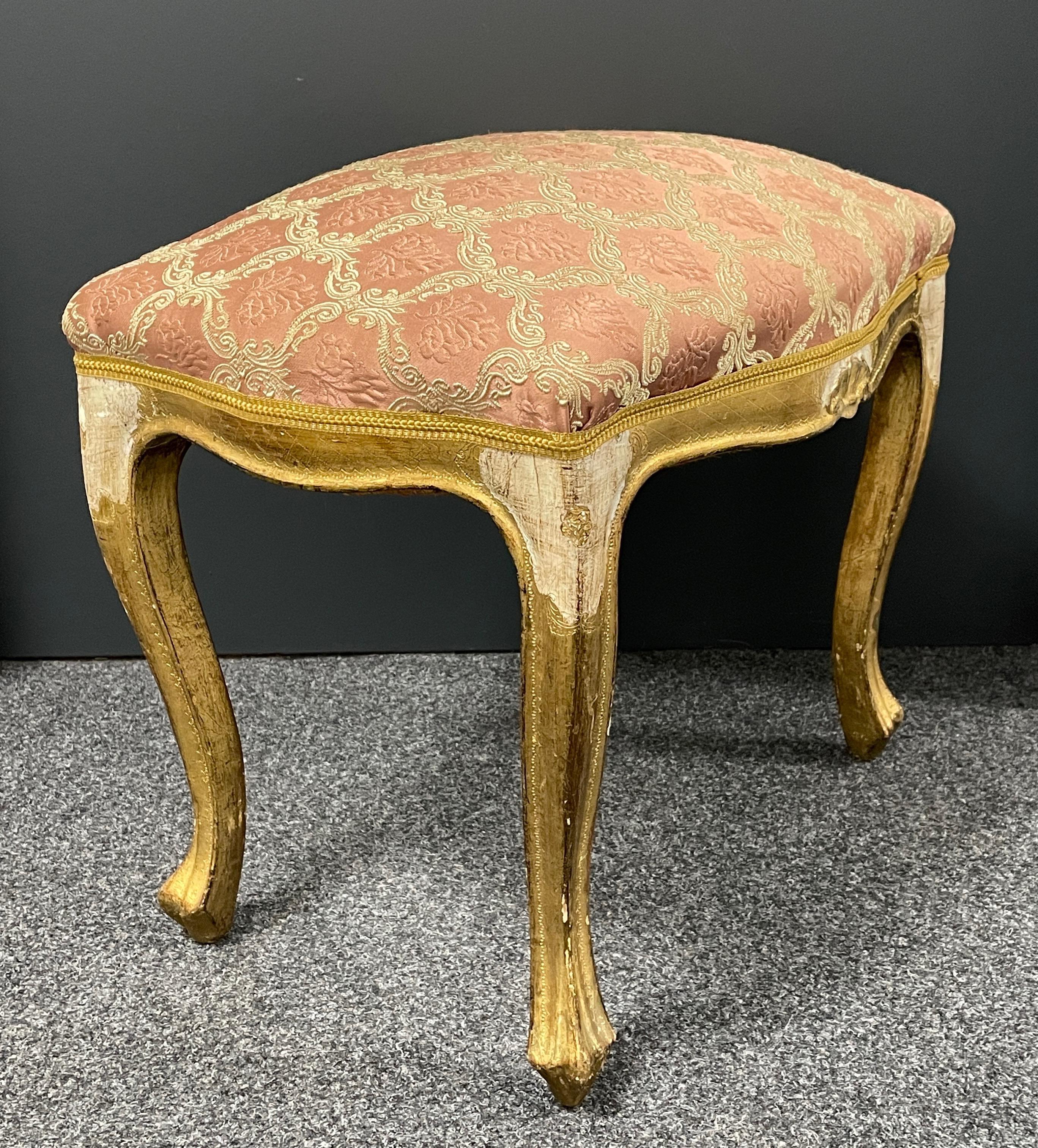 Beautiful Tole Hollywood Regency Stool or Foot Rest, Italy, 1930s In Good Condition For Sale In Nuernberg, DE