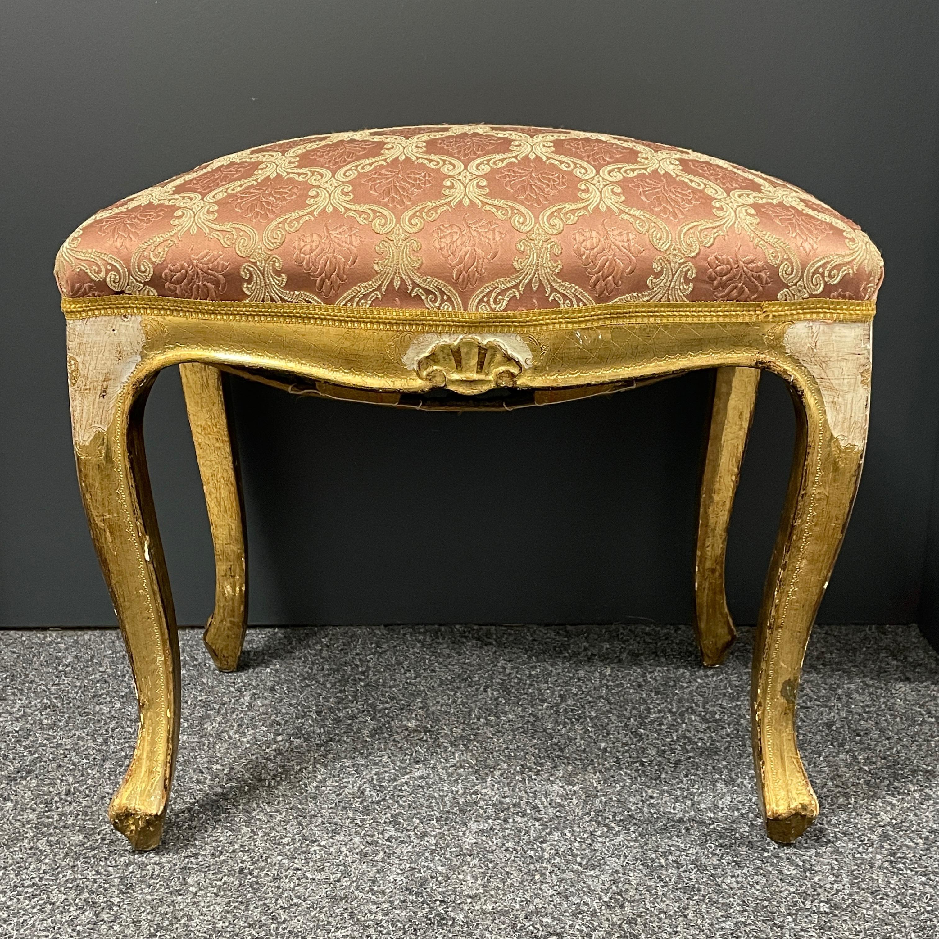 Mid-20th Century Beautiful Tole Hollywood Regency Stool or Foot Rest, Italy, 1930s For Sale
