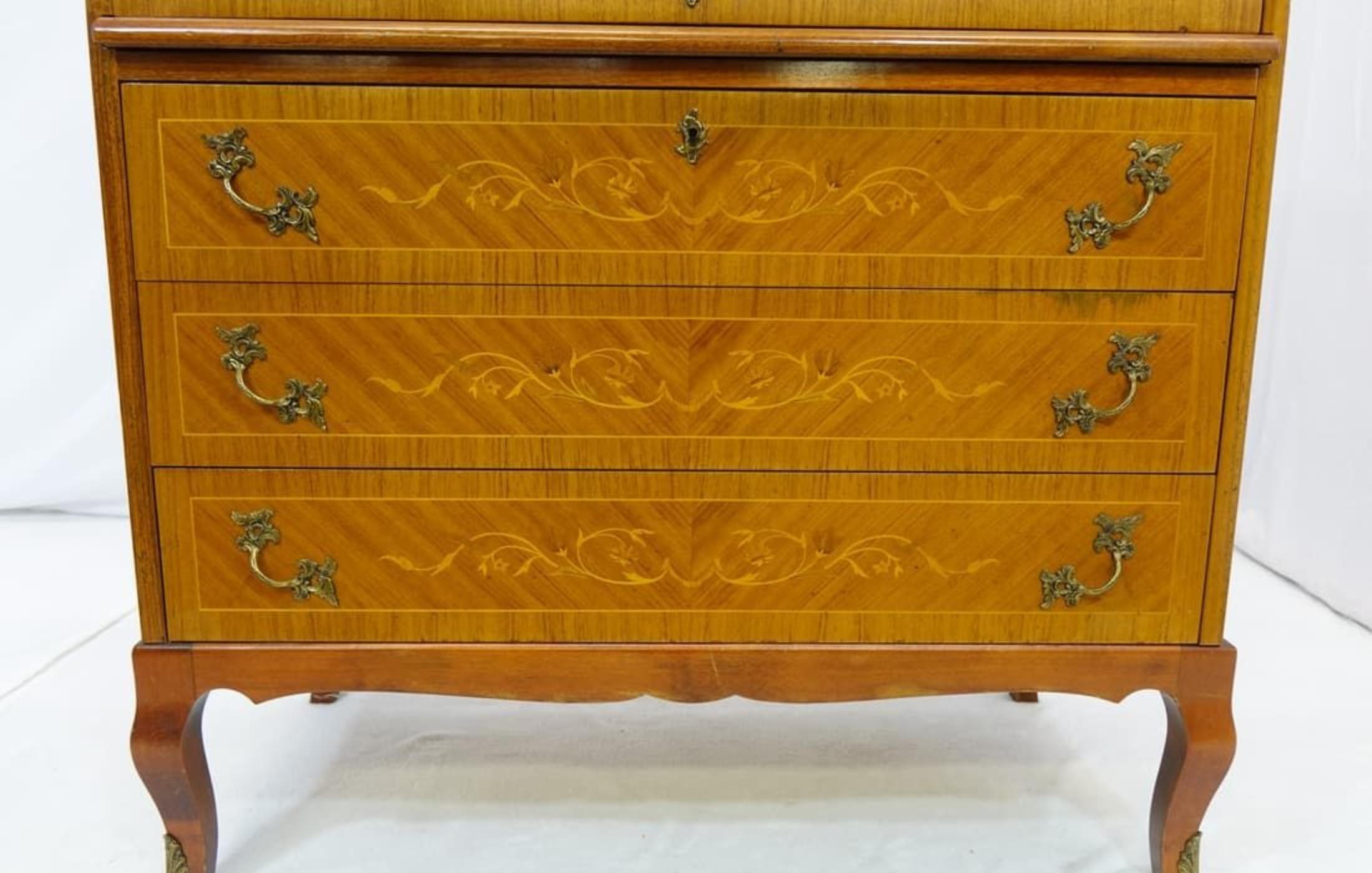 Beautiful Top Down Italian Wood Desk With Inlay For Sale 6