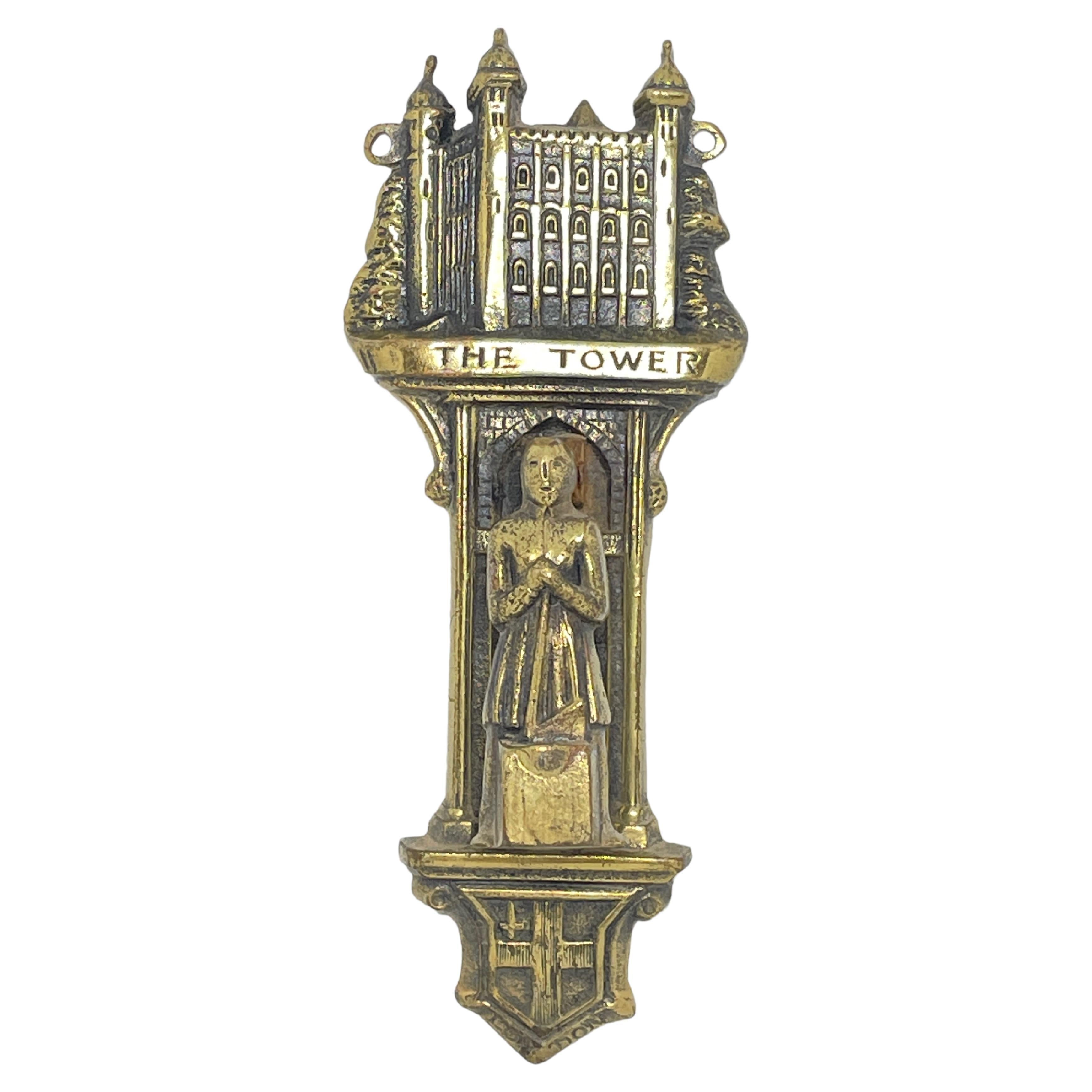 Schöner Tower of London-Türknopf aus Messing oder Bronze, England Vintage im Angebot