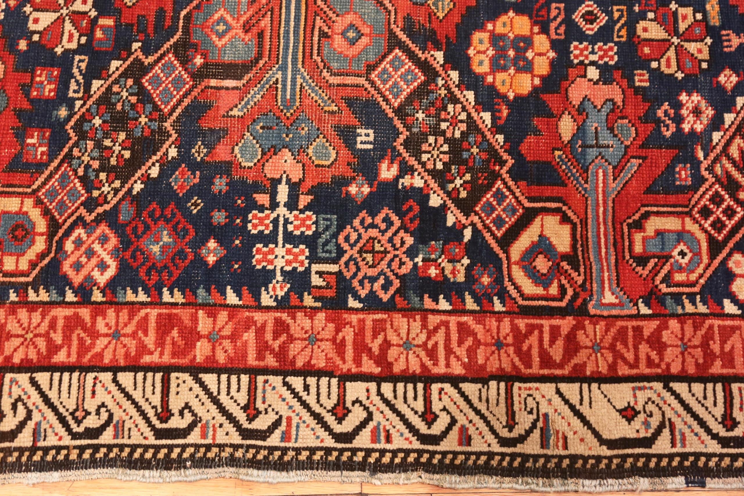 Beautiful Tribal Antique Seychour Caucasian Rug Runner, Herkunftsland / Teppich Typ: Kaukasischer Teppich, CIRCA Datum: 1920