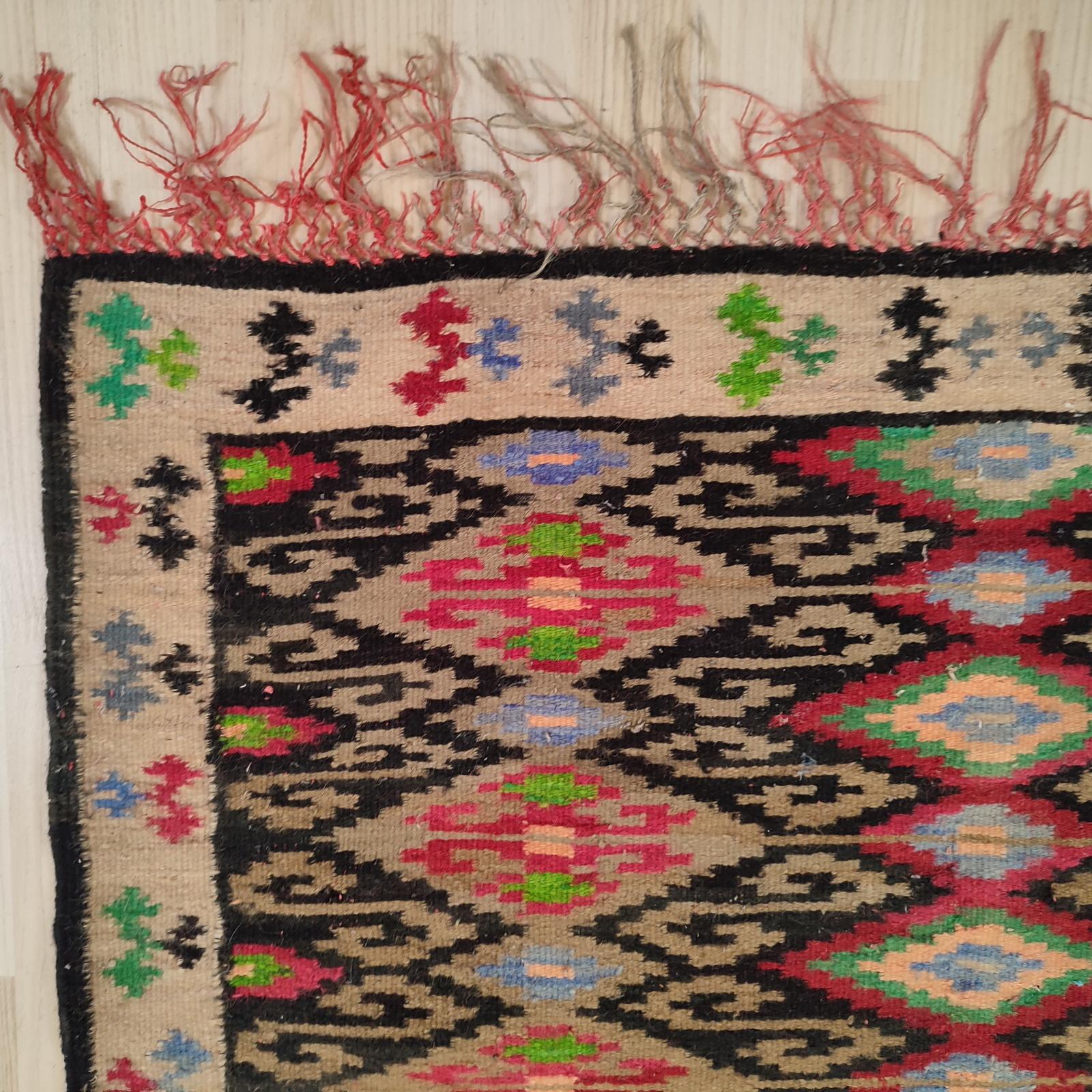 Hand-Woven Beautiful Turkish Kilim Rug Antique of the 1940s, Tribal Rug For Sale