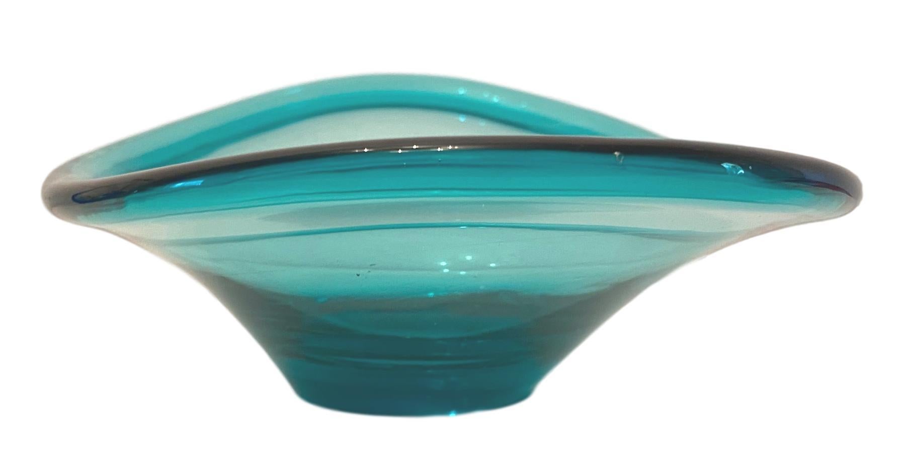 Mid-Century Modern Beautiful Turquoise Color Art Glass Sommerso Bowl Vintage, Murano, Italy, 1980s