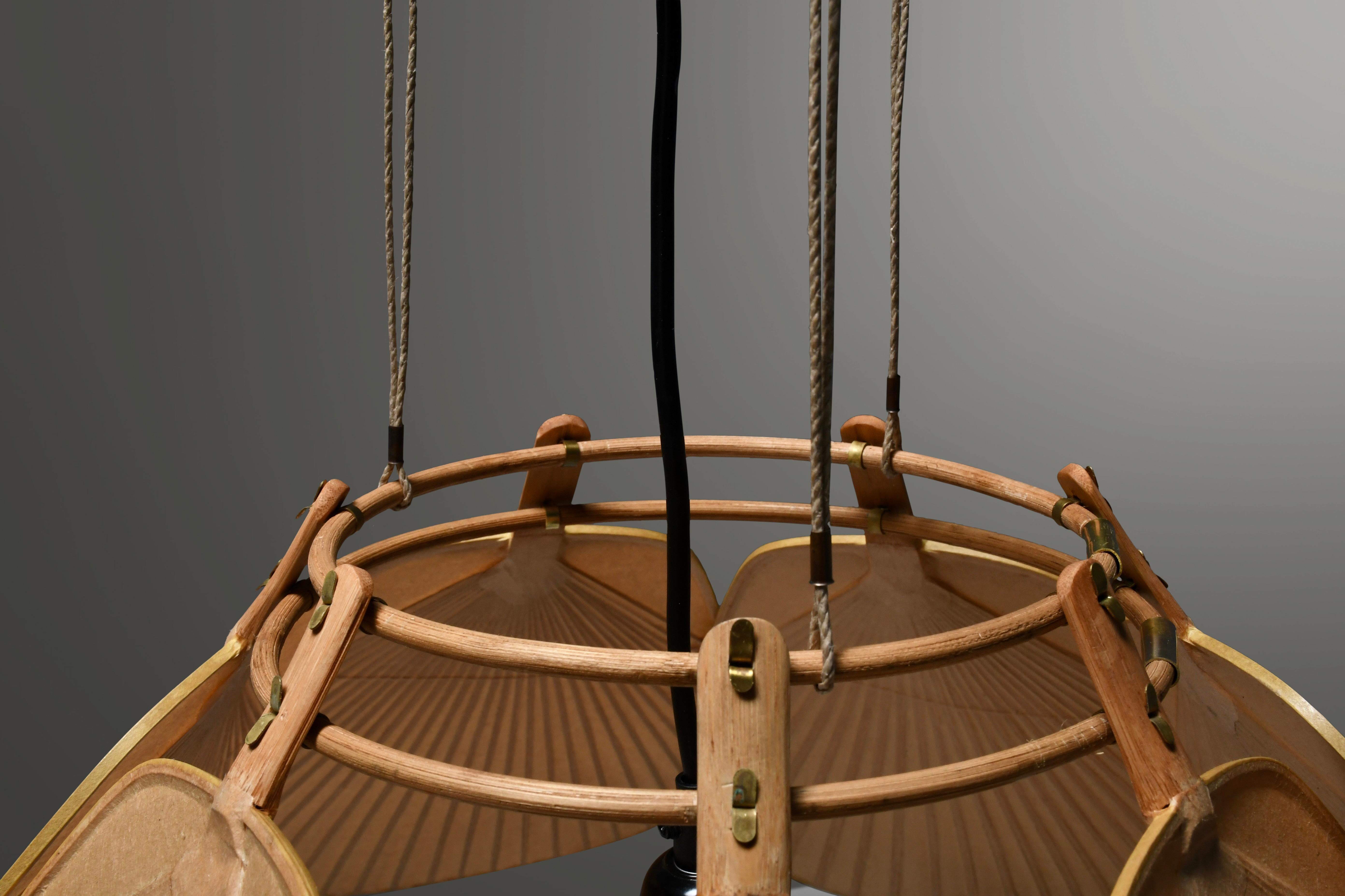 Beautiful Uchiwa ‘Ju Yon’ Chandelier by Ingo Maurer, Germany, 1970s For Sale 2