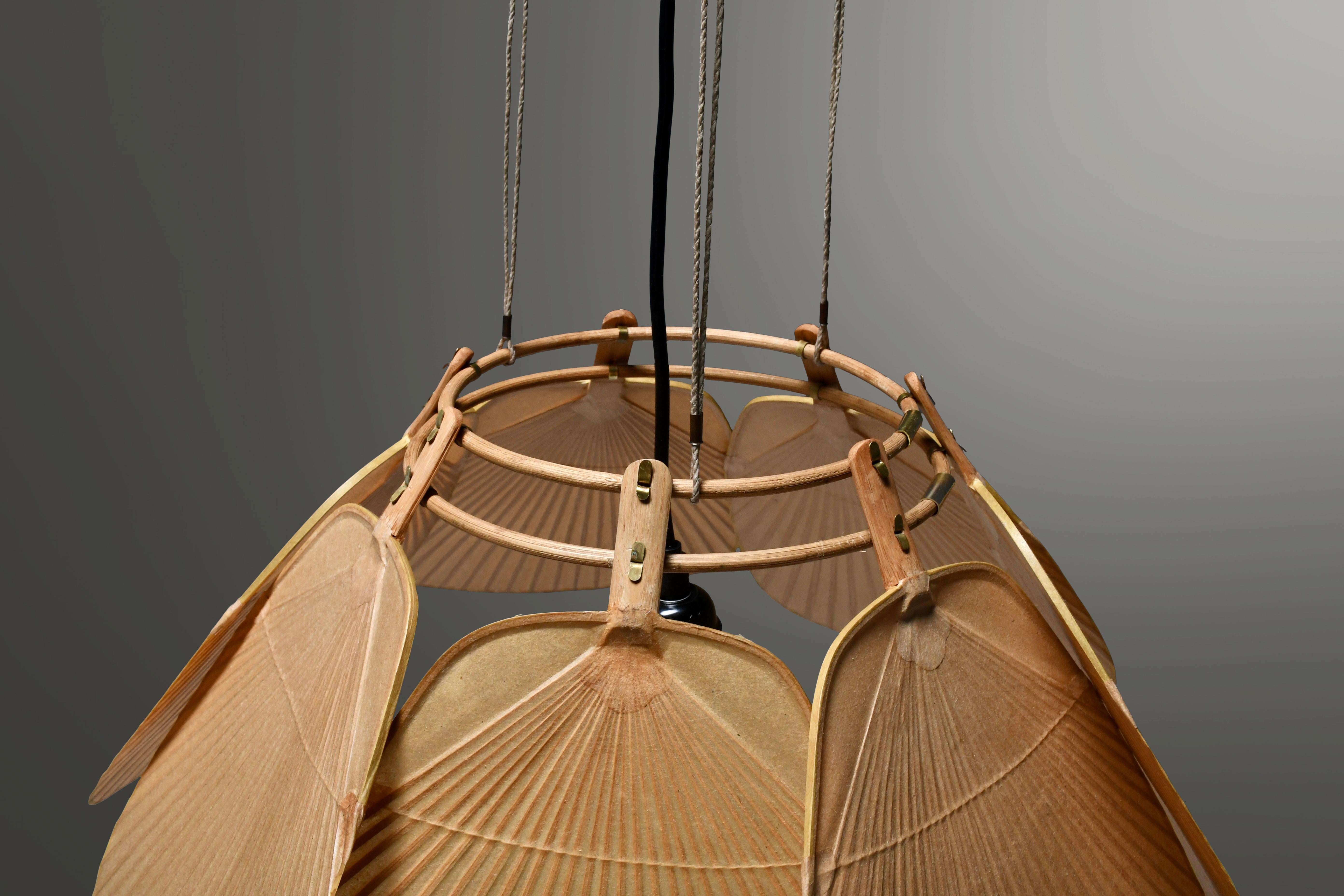 Beautiful Uchiwa ‘Ju Yon’ Chandelier by Ingo Maurer, Germany, 1970s For Sale 3