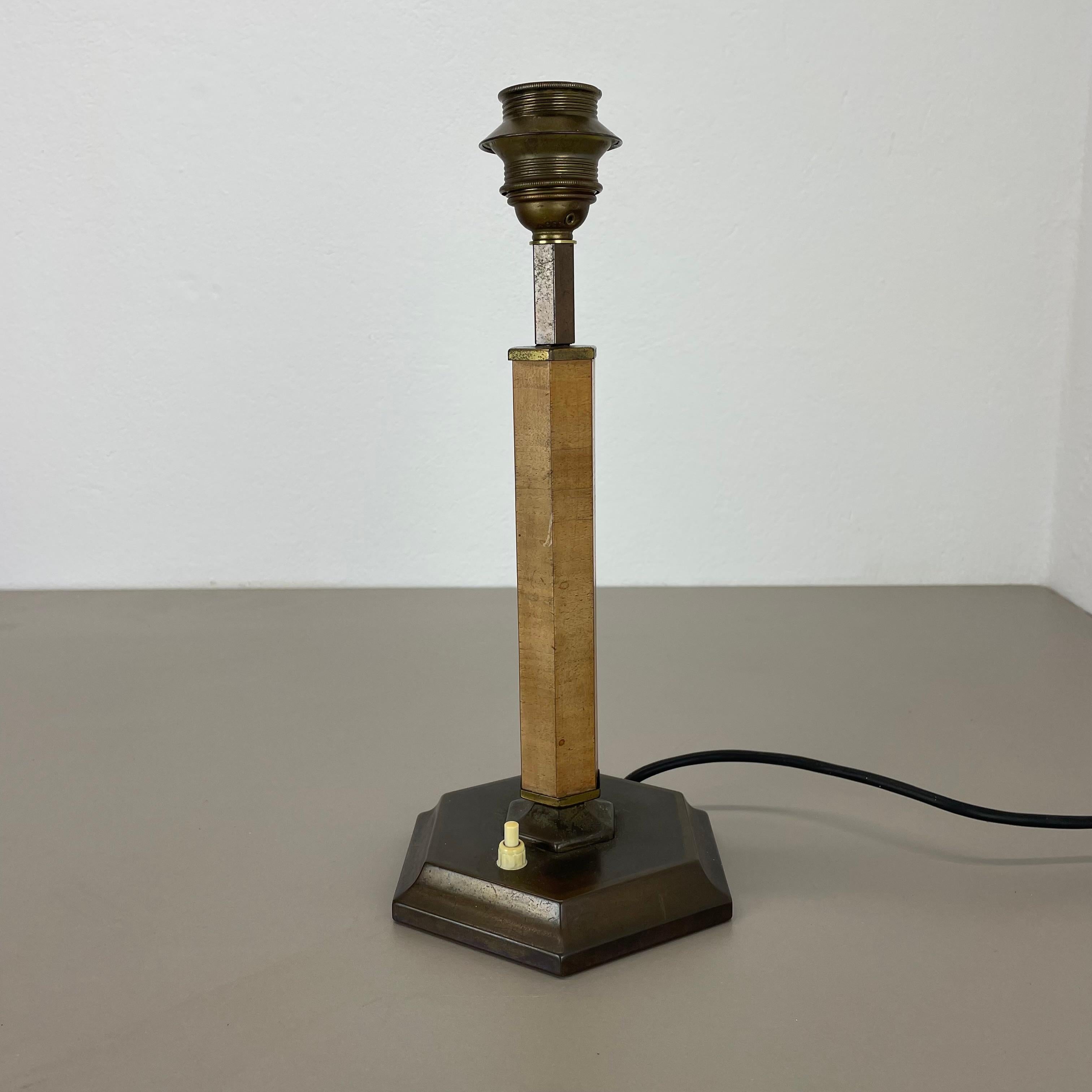 Mid-Century Modern  Beautiful unique art deco brass and wood table light, Germany 1930s For Sale